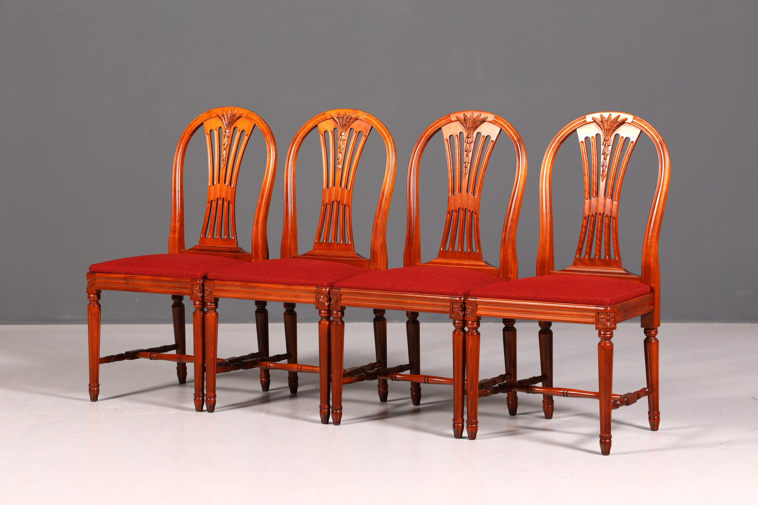 4x Edle Englische Stühle Englisch Dining Chairs Antik 60er Jahre Regency Küchenstühle Stuhlset