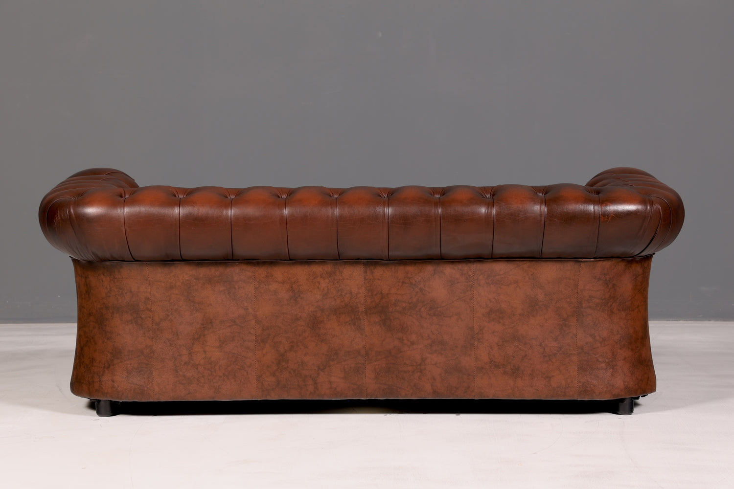 Beautiful Original Centurion Chesterfield 3-Seater Genuine Leather Sofa English Upholstered Sofa Leather Sofa