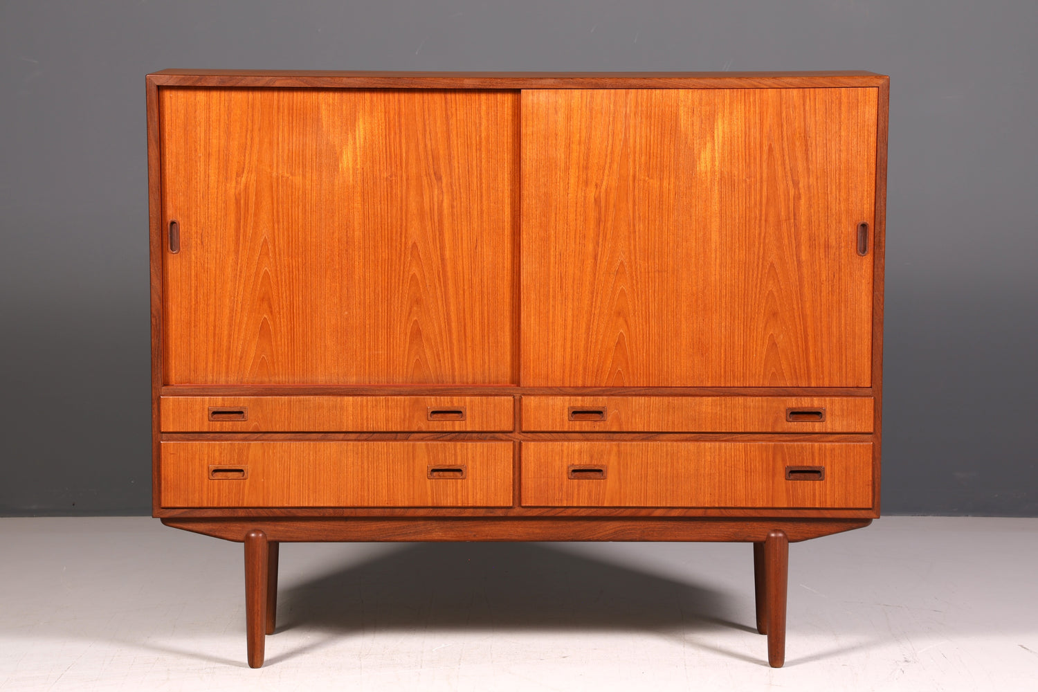 Edles Mid Century Sideboard Vintage Schrank Retro Highboard Danish Design Teak Holz Kommode Designer