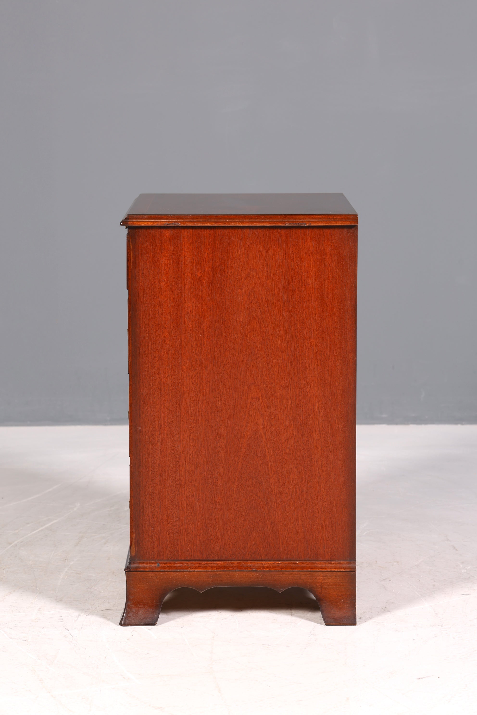 F979 Finish HELDENSE Wunderschöne Englische Kommode Holz TV Schrank Antik Sideboard