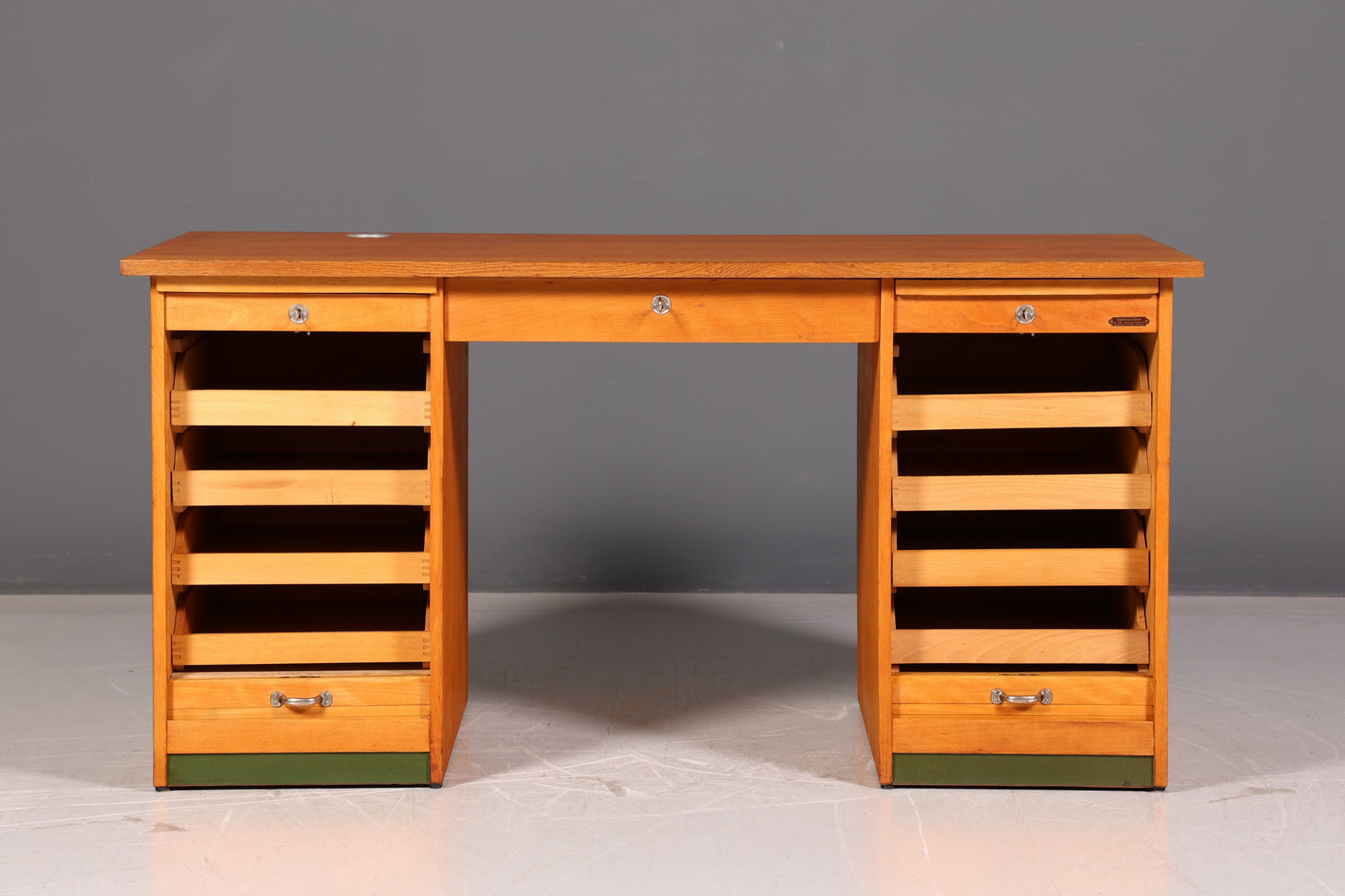 Wunderschöner Bauhaus Rollladen Schreibtisch Mid Century Echt Holz Bürotisch Office Table Vintage