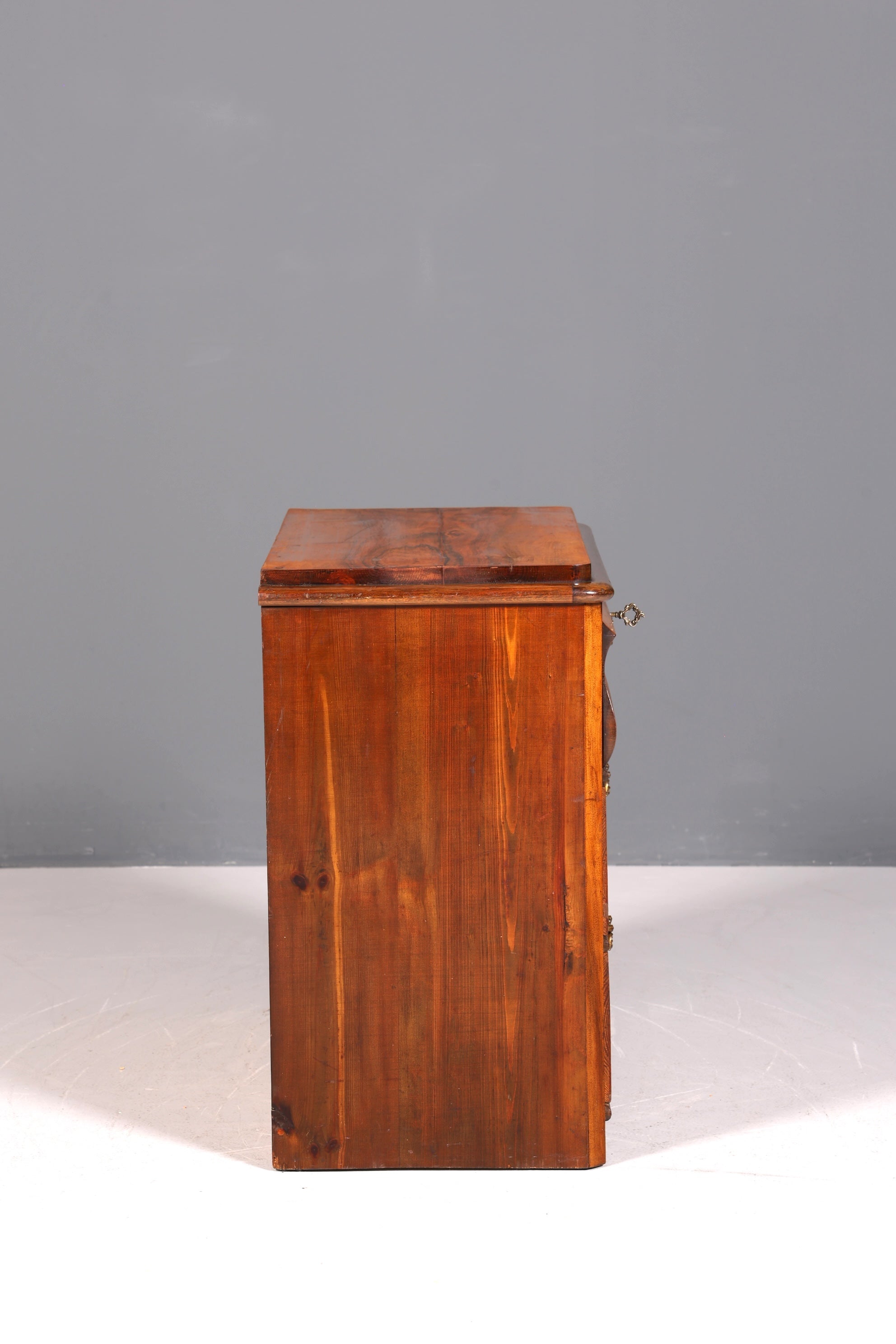 Stylish Louis Philippe chest of drawers, walnut, Biedermeier style, circa 1890