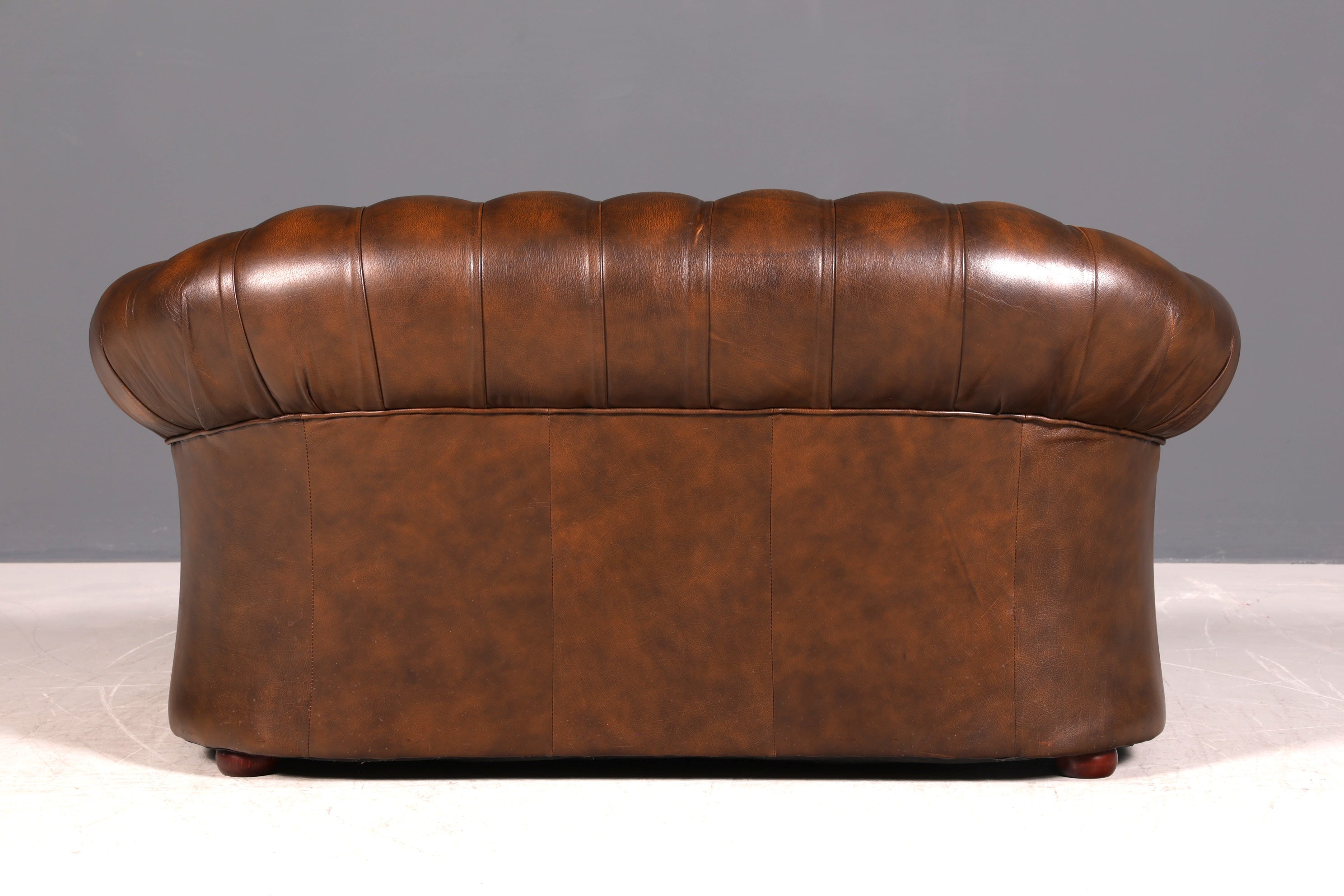 Wunderschöne Original Chesterfield Centurion 2-Sitzer Couch Englisches echt Leder Sofa UK