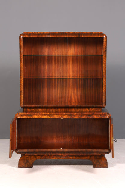 Edle Art Deco Vitrine Nussbaum Vitrine massiv Holz Antik Schrank Regal Vitrinenschrank