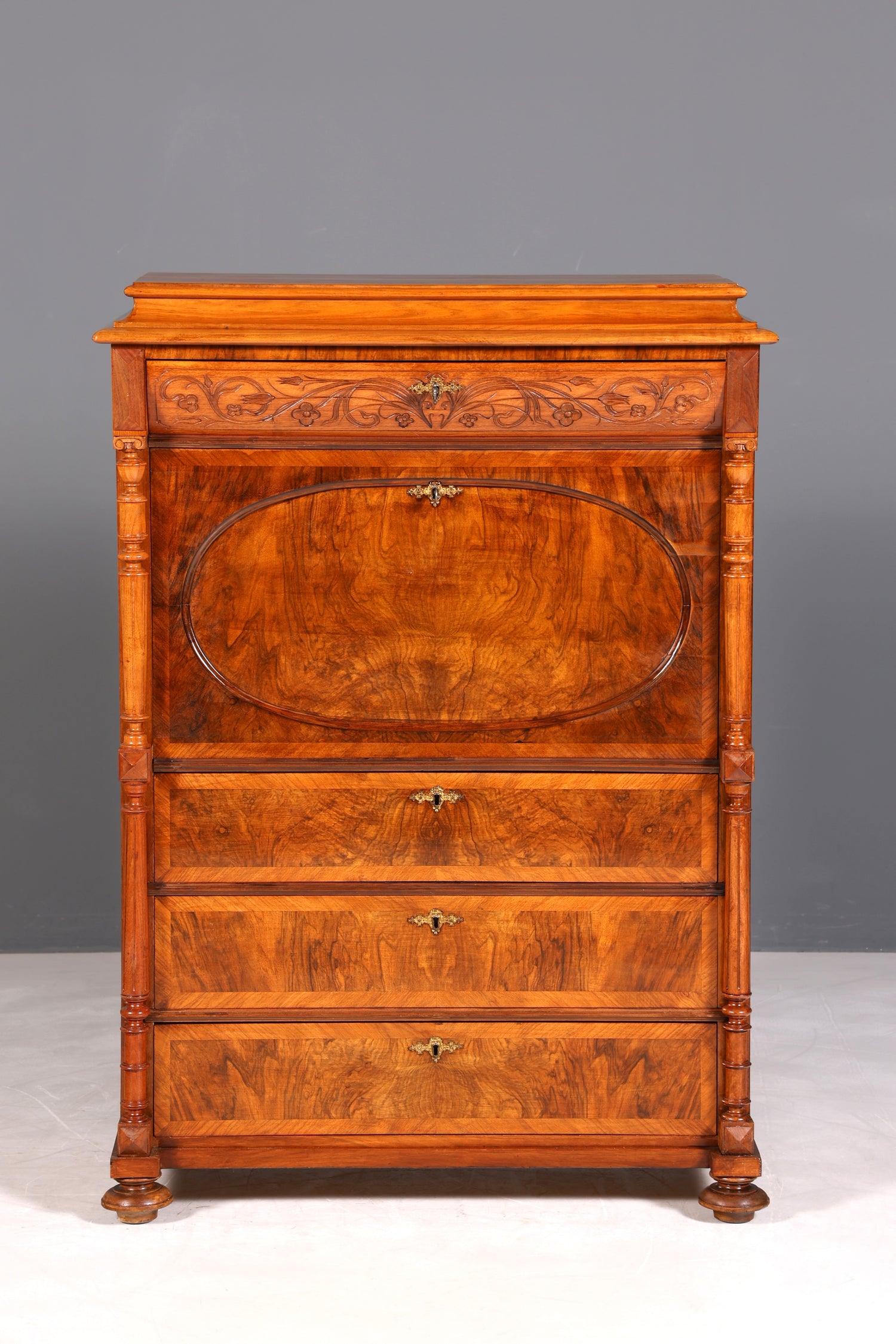 Wunderschöner Louis Philippe Sekretär um 1870 Vertiko Nussbaum Highboard Kommode Sekretär Schrank