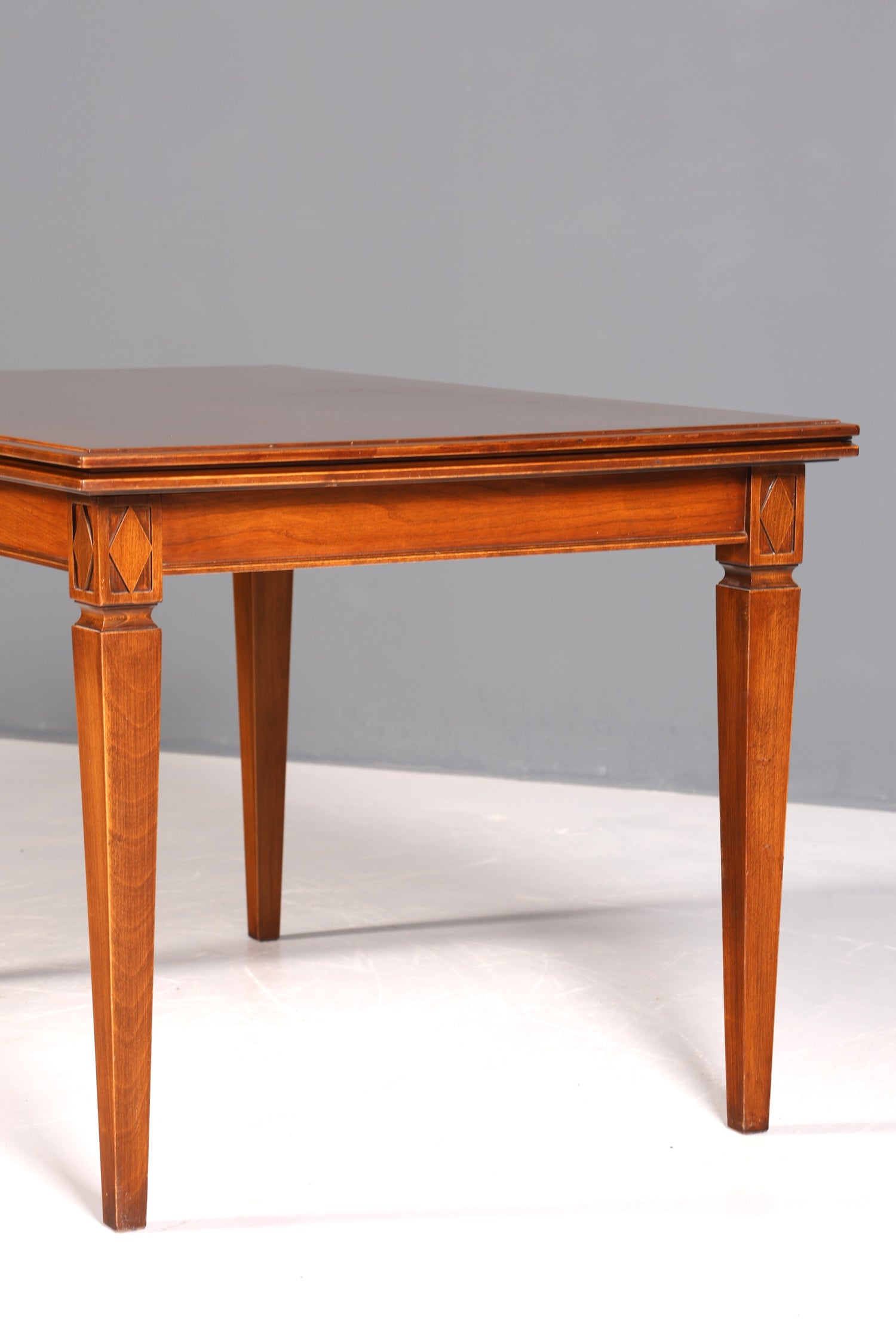 F863 Finish cm SELVA Wunderschöner Englischer Tisch ausziehbarer Esstisch Antik Stil 60s Küchentisch Eibe