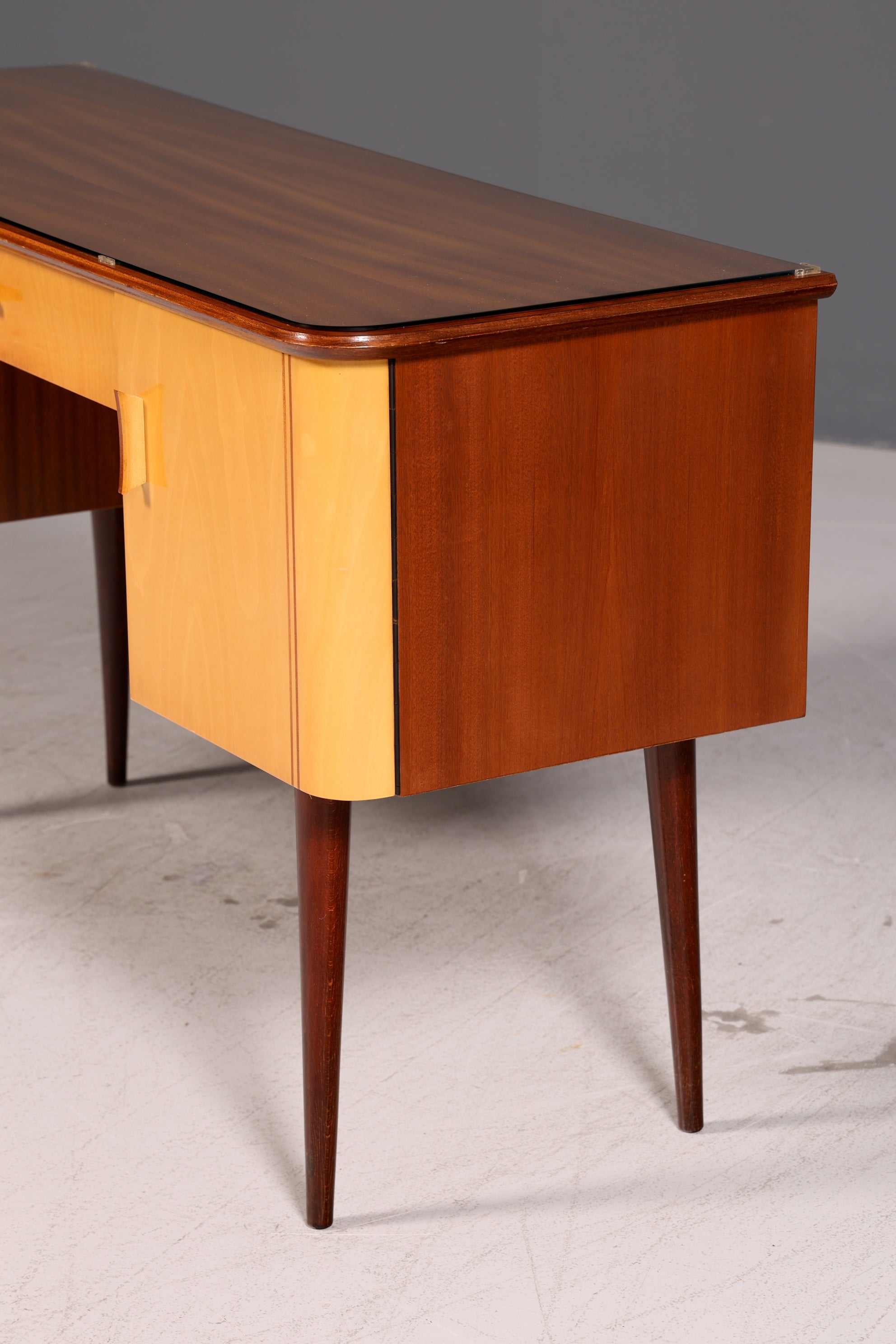 Wunderschöner Mid Century Schreibtisch Bürotisch Vintage Office Table Holz 60s