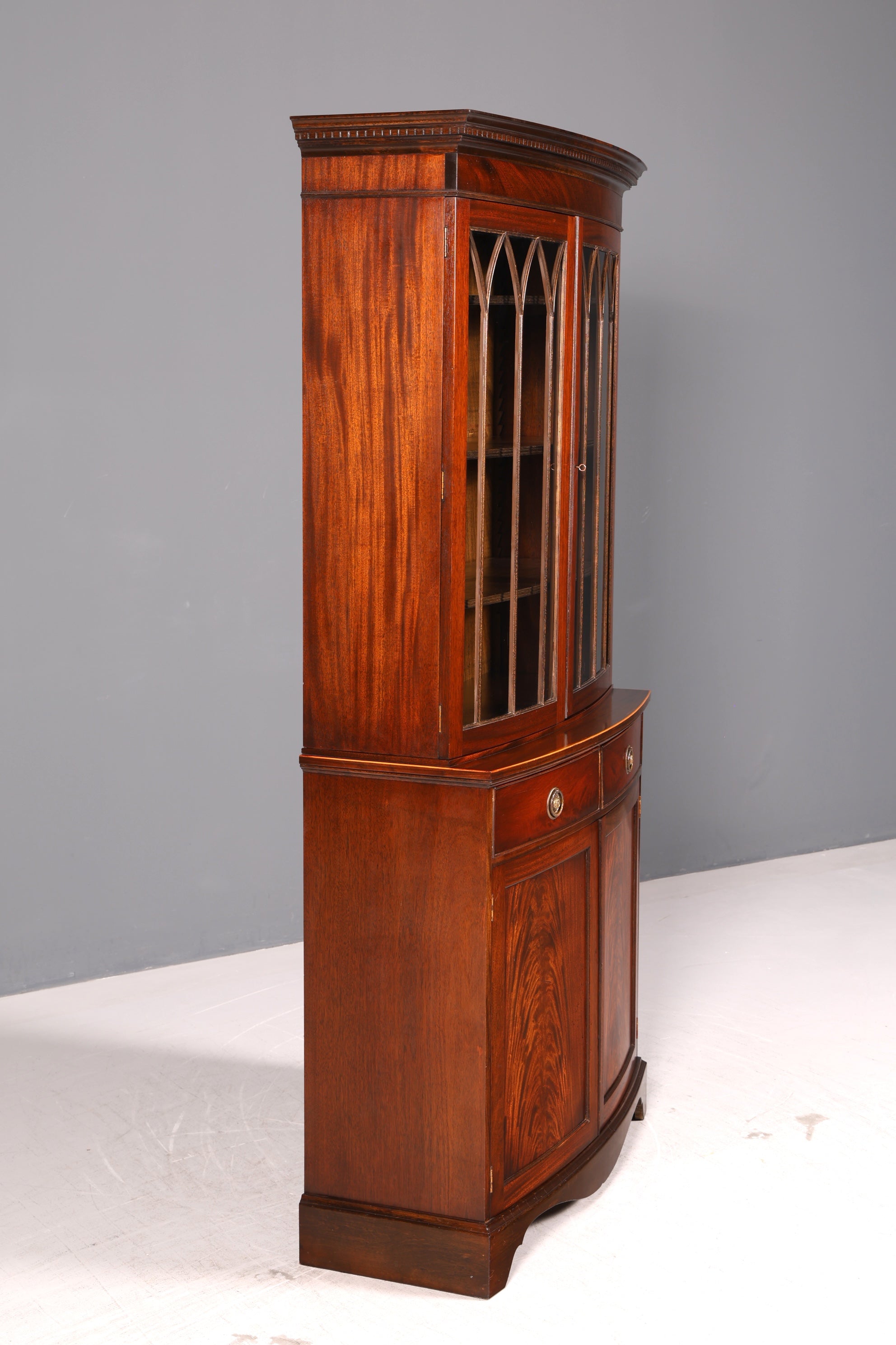 Beeindruckender Englischer Bücherschrank Mahagoni Vitrine Bibliothek Bücherregal Glasvitrine Vintage