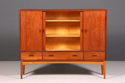 Wunderschönes Mid Century Highboard Vintage Schrank Retro Sideboard Danish Design Teak Holz Kommode