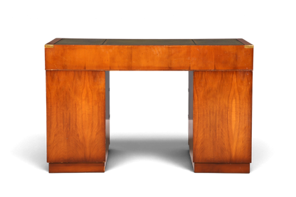 Hauptstadt Möblerei maritimer Military Chest Schreibtisch aus Massivholz mit grüner Lederauflage und Messingbeschlägen