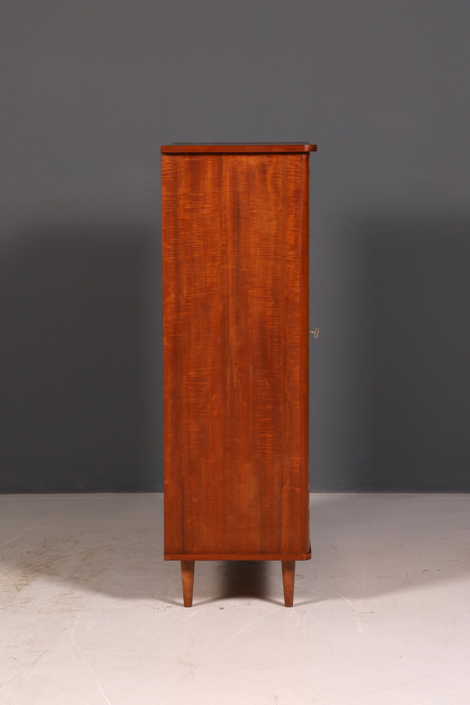 Wunderschöner Mid Century Schrank 60er Jahre Wäscheschrank Aktenschrank Kommode Vertiko Highboard Vintage