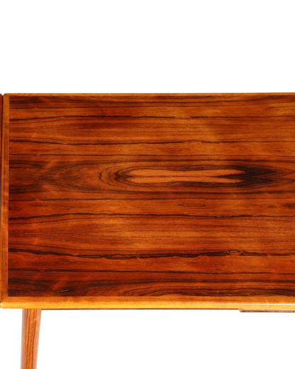 Hauptstadt Möblerei Mid Century Esstisch aus Echtholz mit markanter dunkler Maserung in Vintage Optik