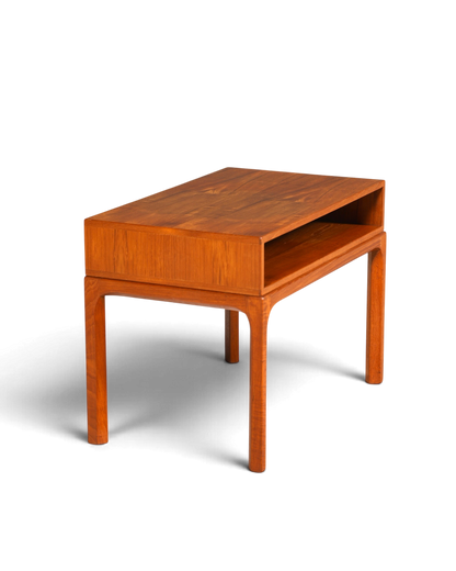 Wunderschöner Aksel Kjersgaard Beisteltlisch Mid Century Ablage Tisch Teak Holz Danish Design Nachttisch