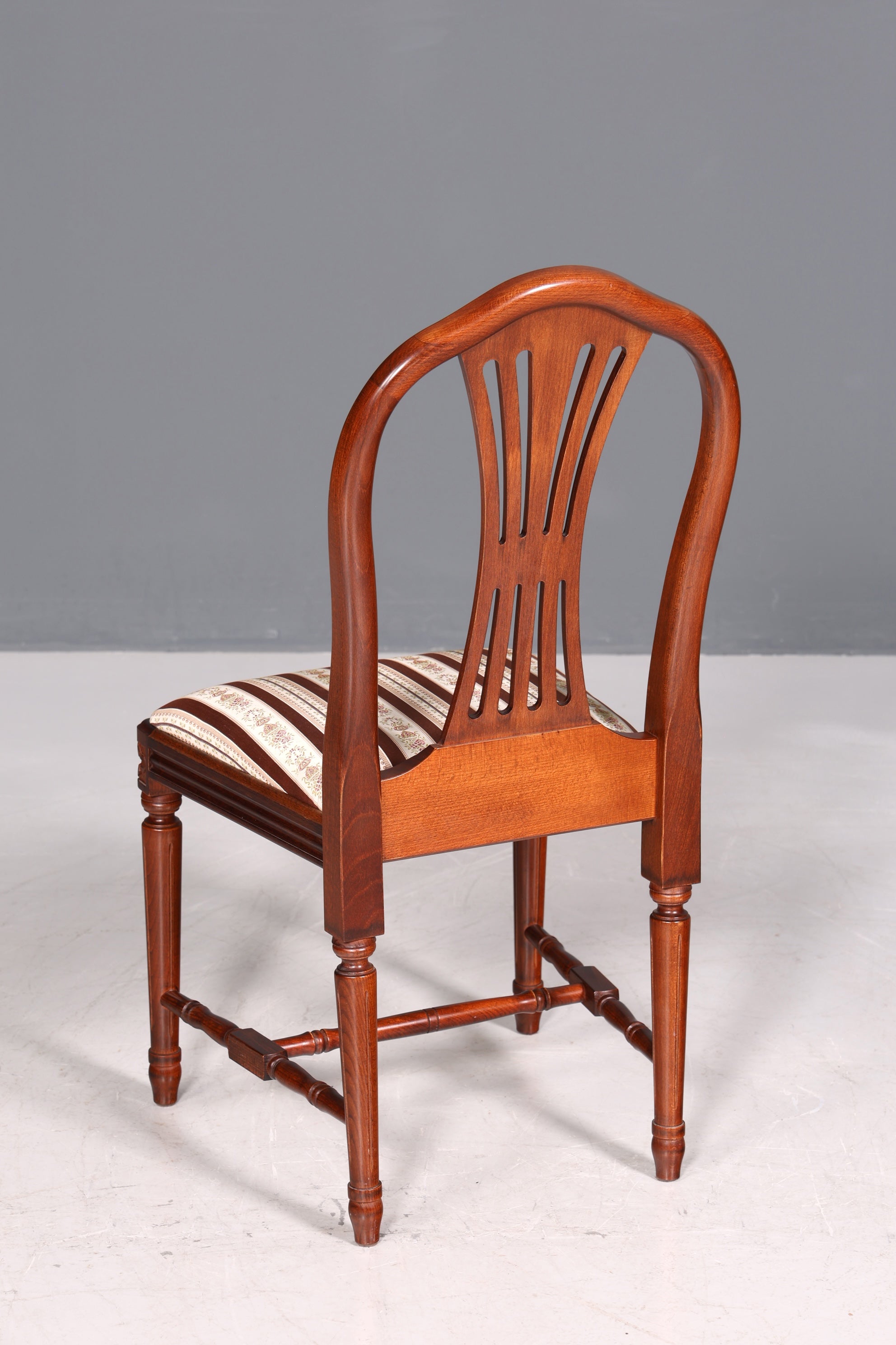 Dreamy chair in Gustavian style, English kitchen chair, antique style secretary chair