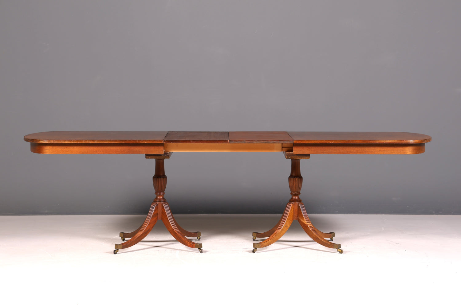 G114 Finish Wunderschöner Englischer Tisch ausziehbarer Esstisch Antik Stil 60s Küchentisch Eibe