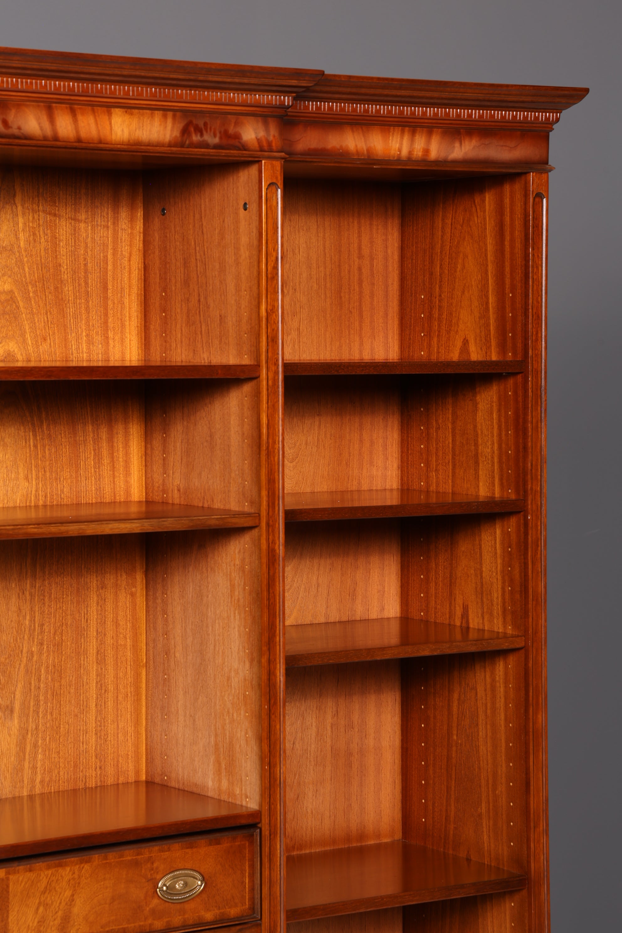 Beeindruckendes XXL Original Heldense Bücherregal Eibe Englisch Regal Standregal Bücherschrank Antik Bibliothek