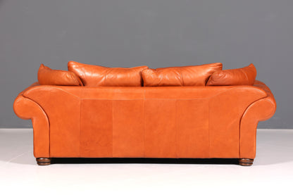 Wunderschönes Chesterfield Design Sofa Englisches echt Leder Couch Cognac Lounge Sofa