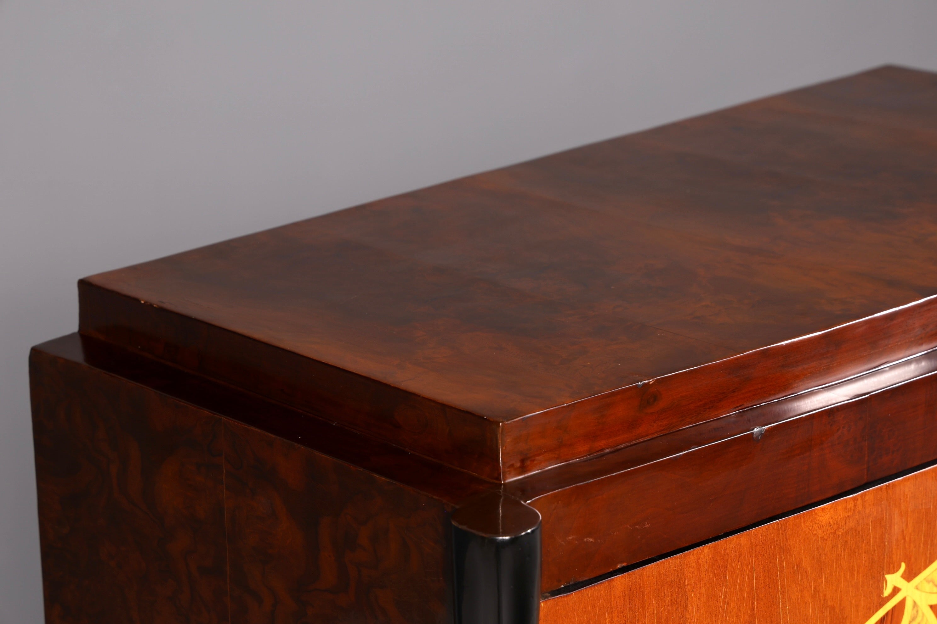 Traumhaftes Art Deco Design Highboard Schrank Kommode Wäscheschrank Vertiko Sun Cabinet