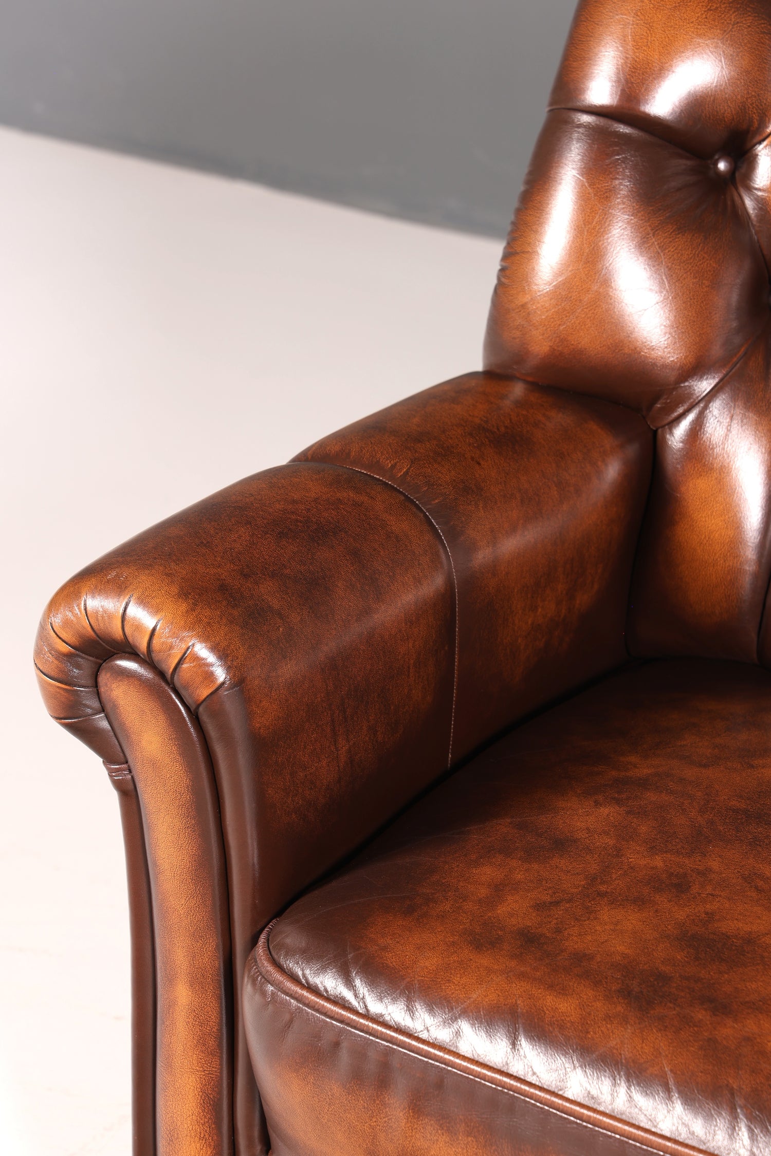 Wunderschönes Original Chesterfield Sofa 3- Sitzer echt Leder Couch Englisch