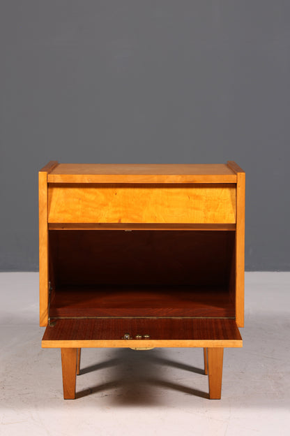 Schlichte Mid Century Kommode Vintage Klappschränkchen Danish Design Nachttisch 2 von 2