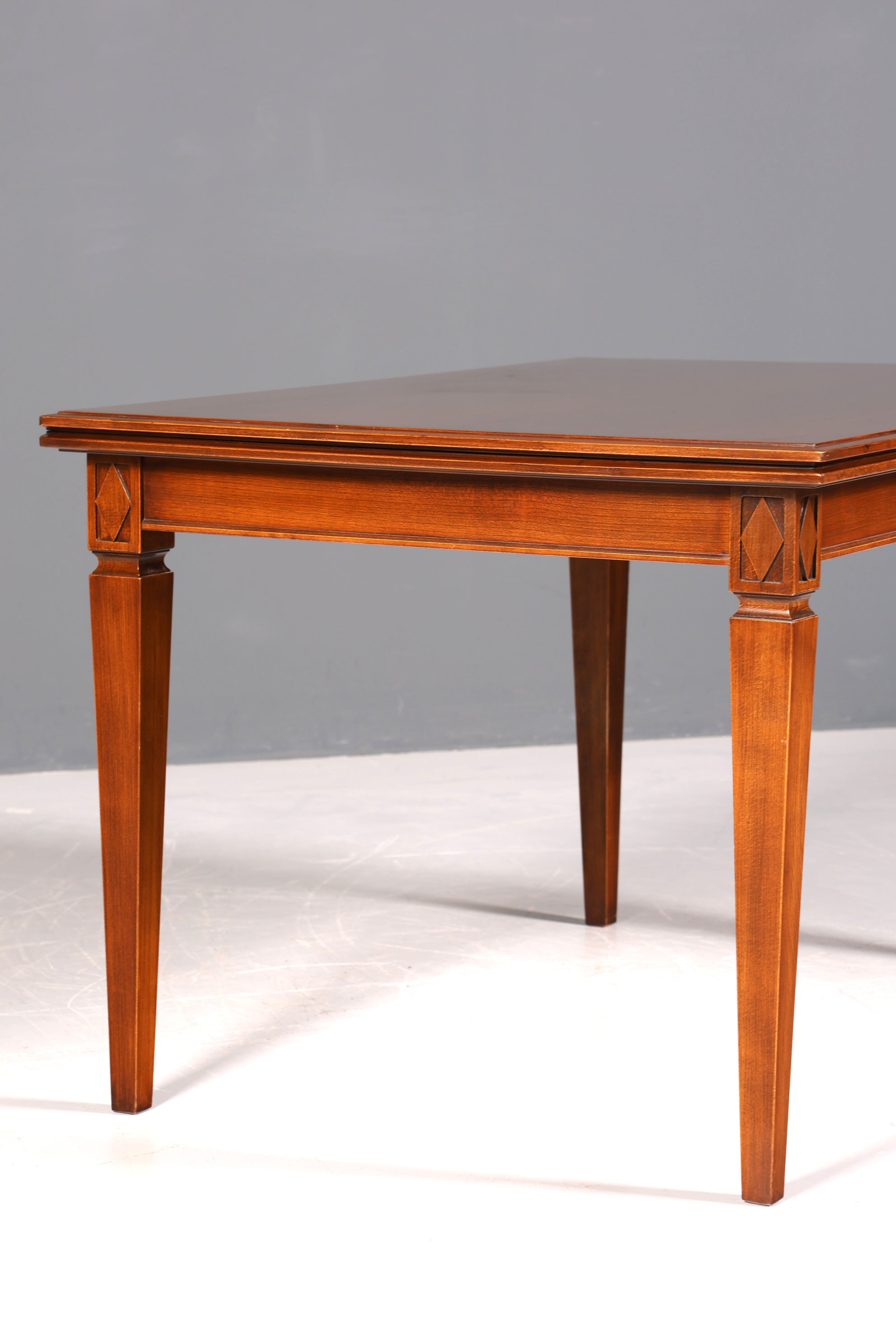 F863 Finish cm SELVA Wunderschöner Englischer Tisch ausziehbarer Esstisch Antik Stil 60s Küchentisch Eibe