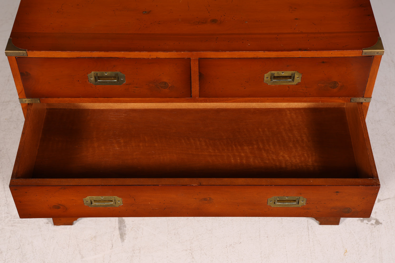 Traumhafte Maritime Kommode Military Chest Englisch Schiffskommode Schrank Kolonial Vintage