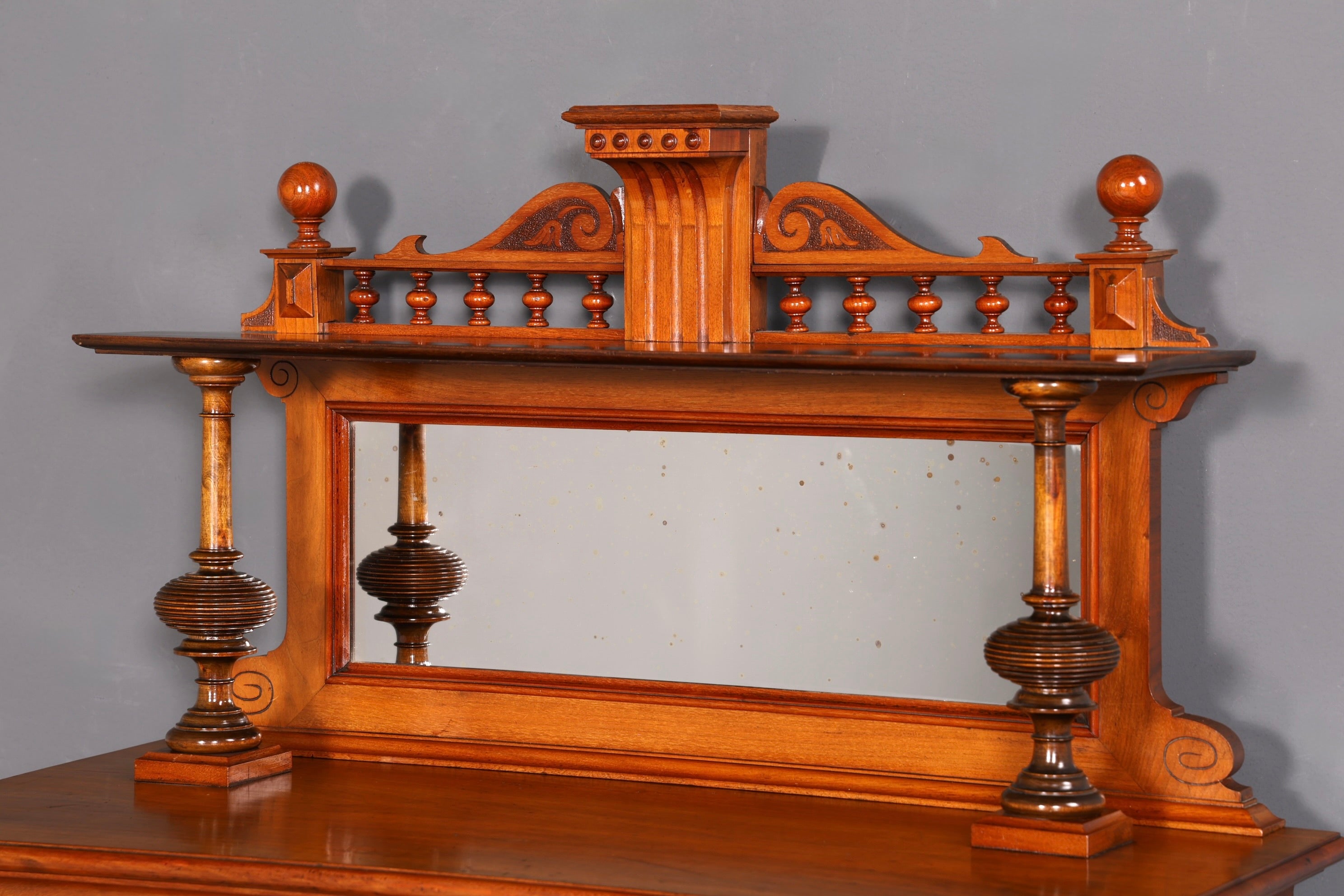 G249 Finish Edler Gründerzeit Vitrine um 1880 Schrank Antik Jugendstil Nussbaum Bücherregal (Kopie)