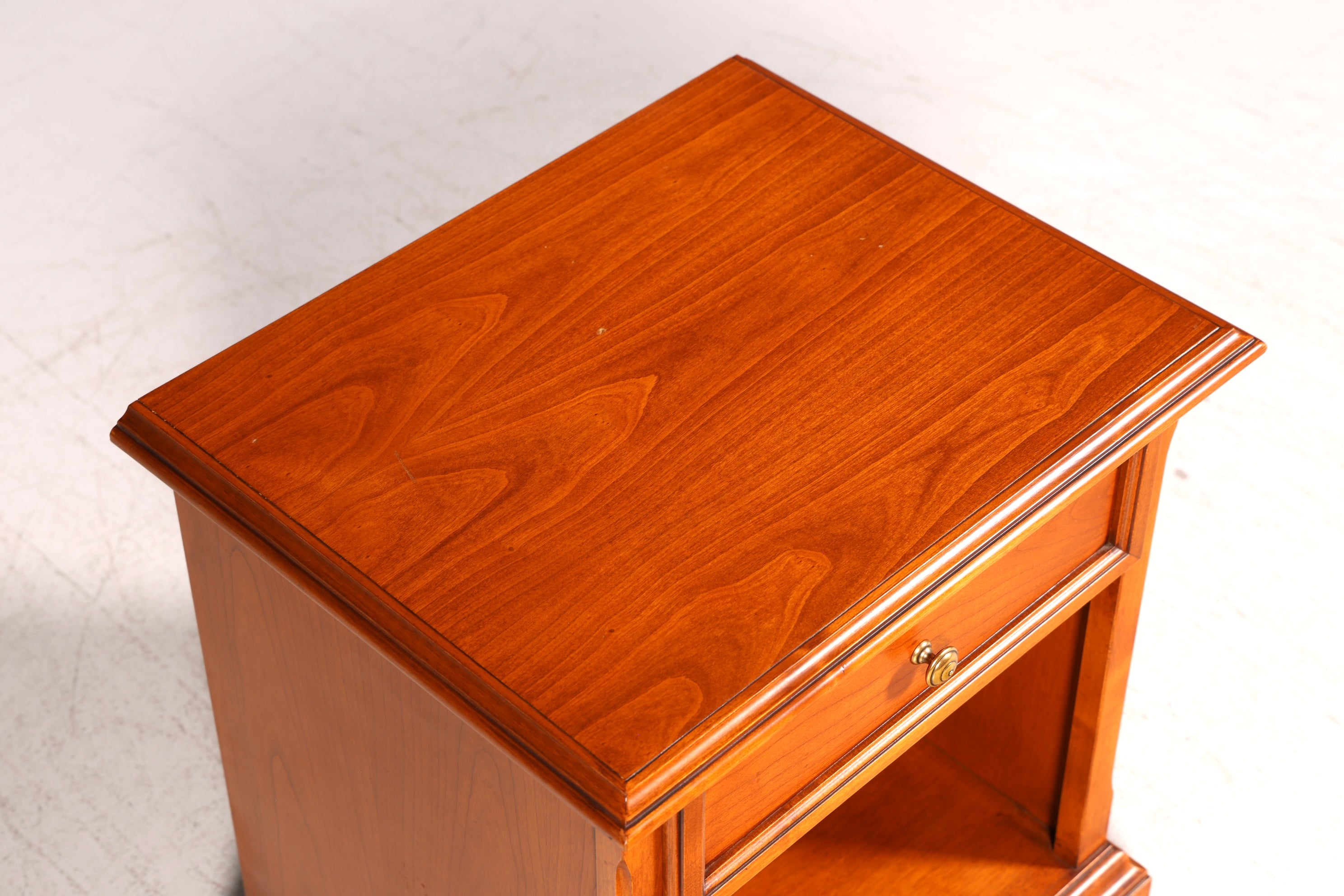 Wunderschöne Original Selva Kommode Antik Stil Schubladenkommode Nachttisch Made in Italy Vintage