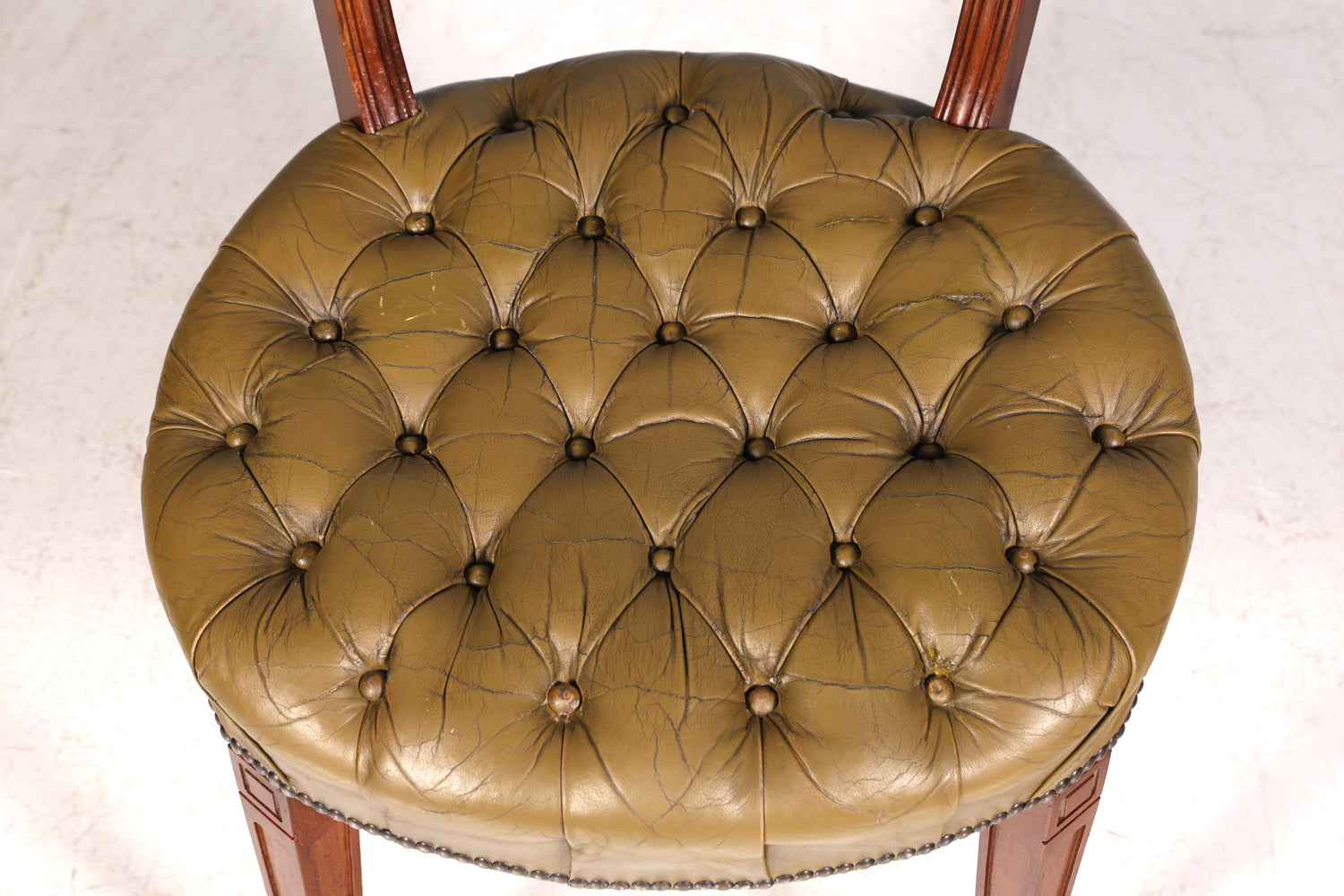 Wunderschöner Chesterfield Stuhl Anno Dom Sekretär Stuhl Englisch echt Leder Küchenstuhl 1 von 4