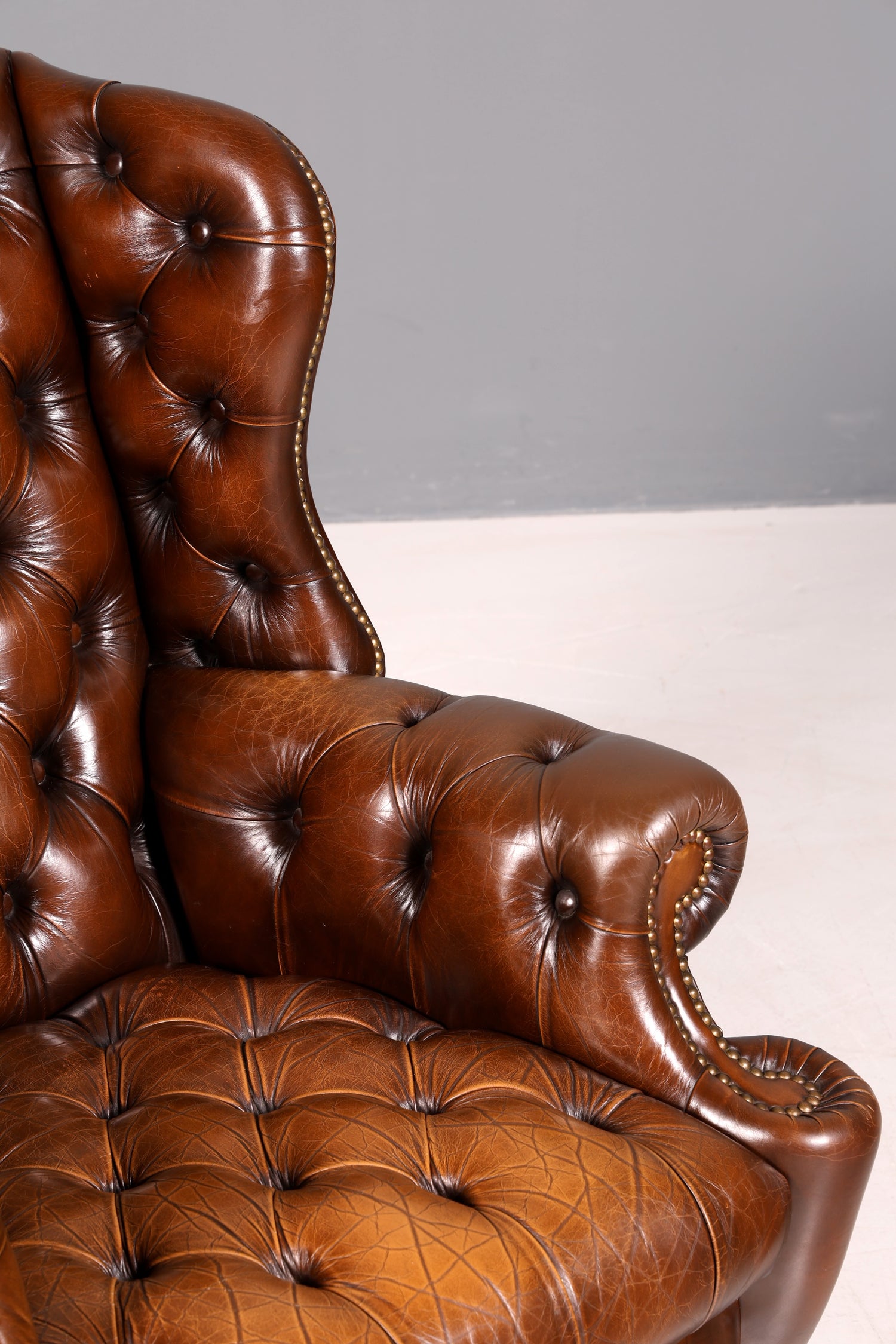 Stilvoller Original Chesterfield Ohrenbacken Sessel Englisch Leder Herrensessel UK Armlehnsessel