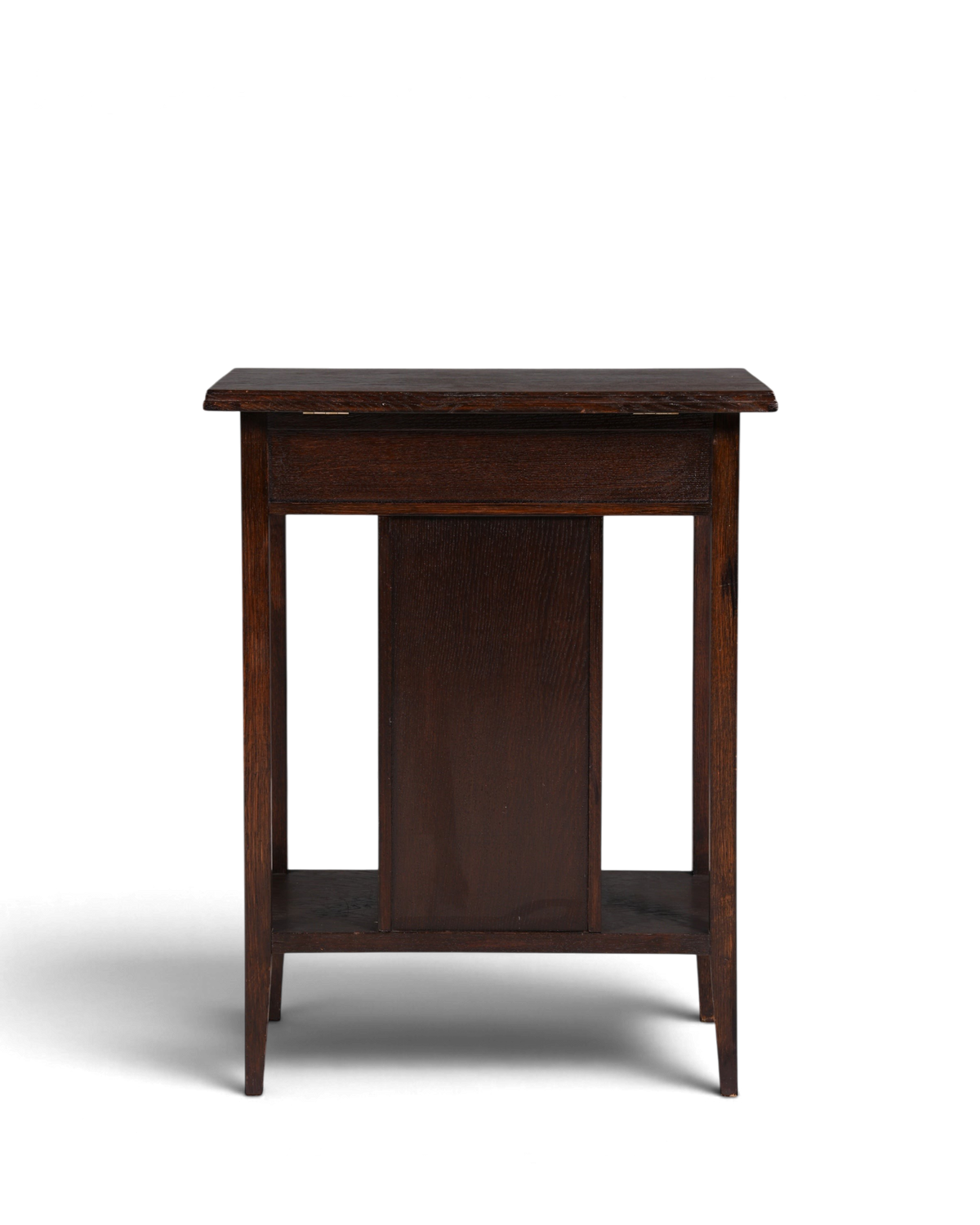 Hauptstadt Möblerei Beistelltisch aus dunklem Eichenholz mit H816 Finish und minimalistischem Design