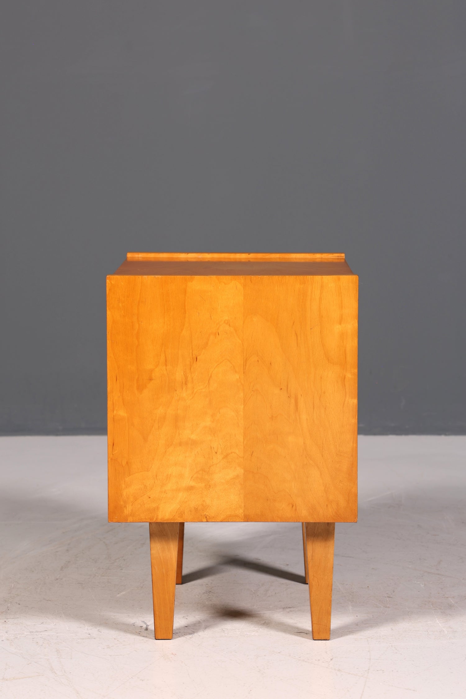 Schlichte Mid Century Kommode Vintage Klappschränkchen Danish Design Nachttisch 2 von 2