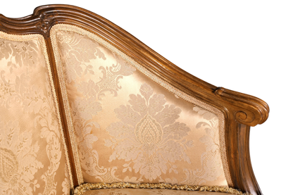 Hauptstadt Möblerei Chippendale Armlehnsessel im Barock Stil mit beigem gemustertem Samtbezug und Holzrahmen