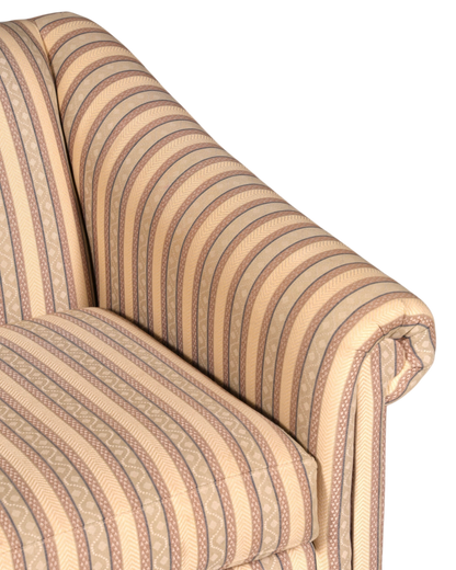 Hauptstadt Möblerei Drexel Heritage 3-Sitzer Sofa mit klassischem beigem Streifenmuster und gepolsterter Armlehne