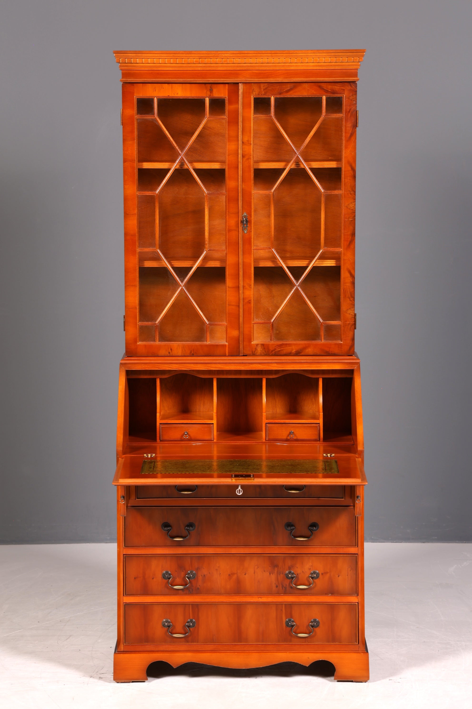 G311 Finish cm Stilvoller Englischer Sekretär Büro Aufsatzsekretär Eibe Antik Stil Vitrinen Schrank UK (Kopie)