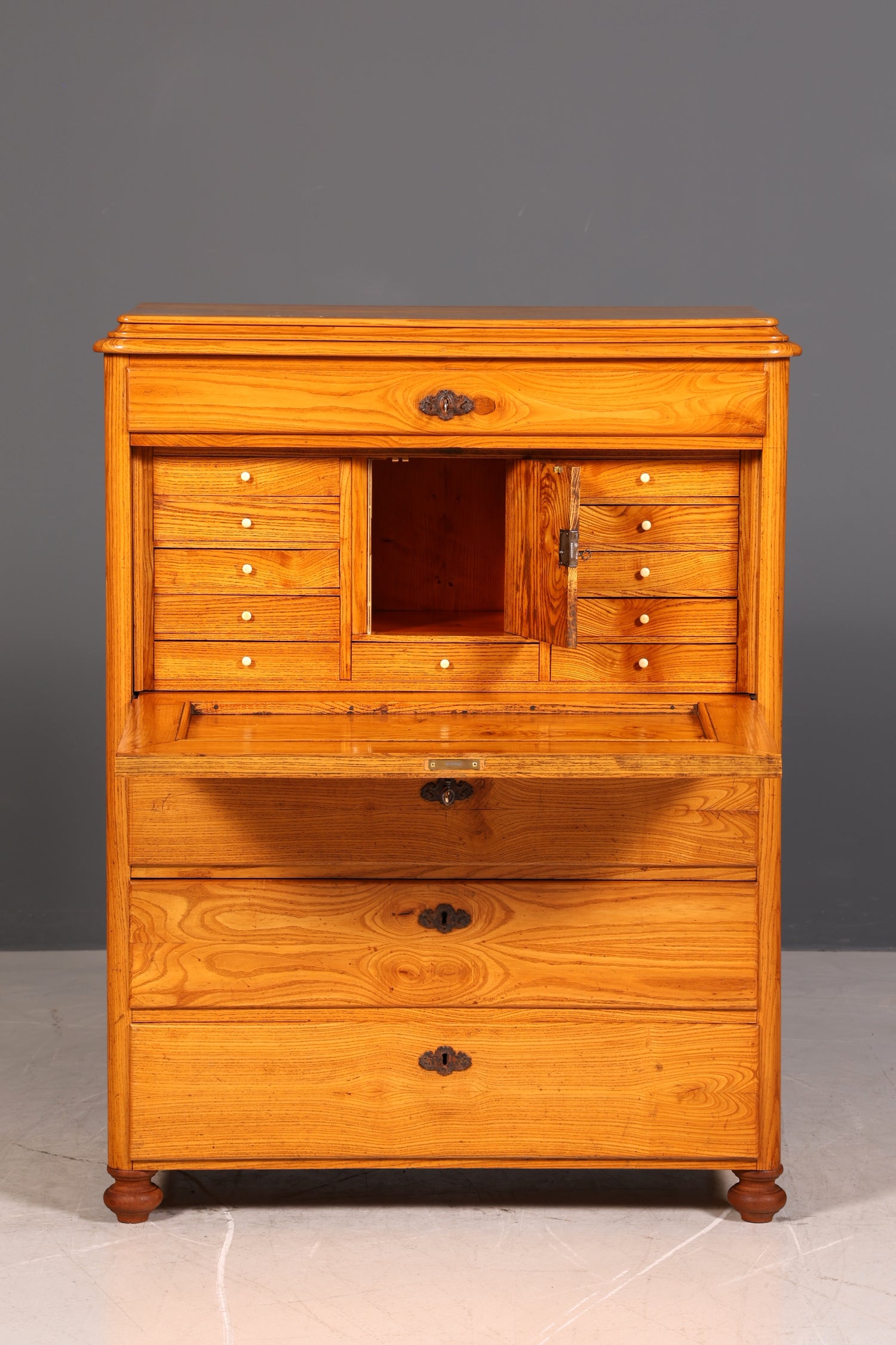 G680 Finish EIN 3D BILD FOLGT Edler Gründerzeit Sekretär Vertiko Highboard Louis Philippe Kommode um 1880 (Kopie)