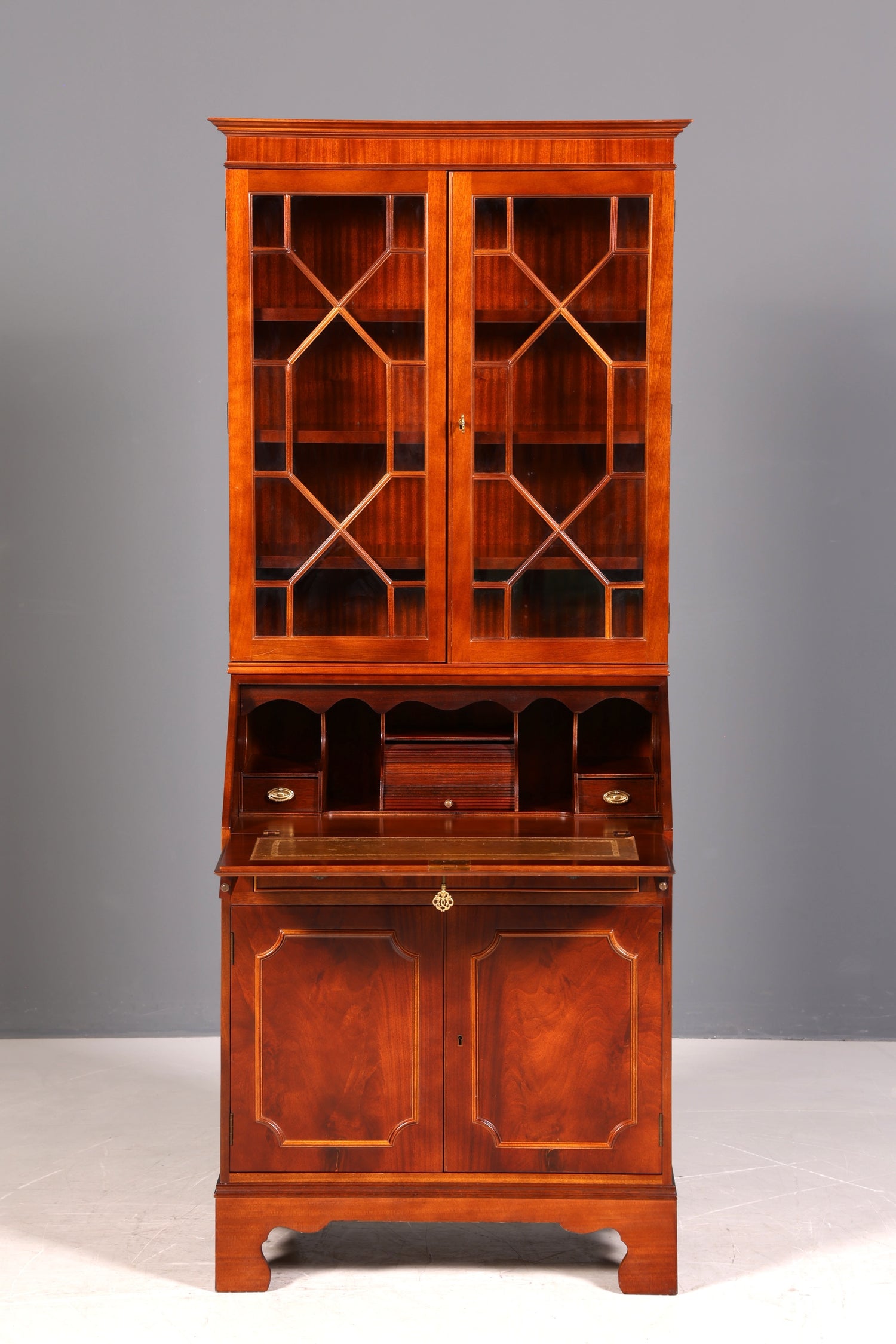 G401 Finish cm Wunderschöner Englischer Sekretär Büro Aufsatzsekretär Antik 60S Vitrinen Schrank UK (Kopie)