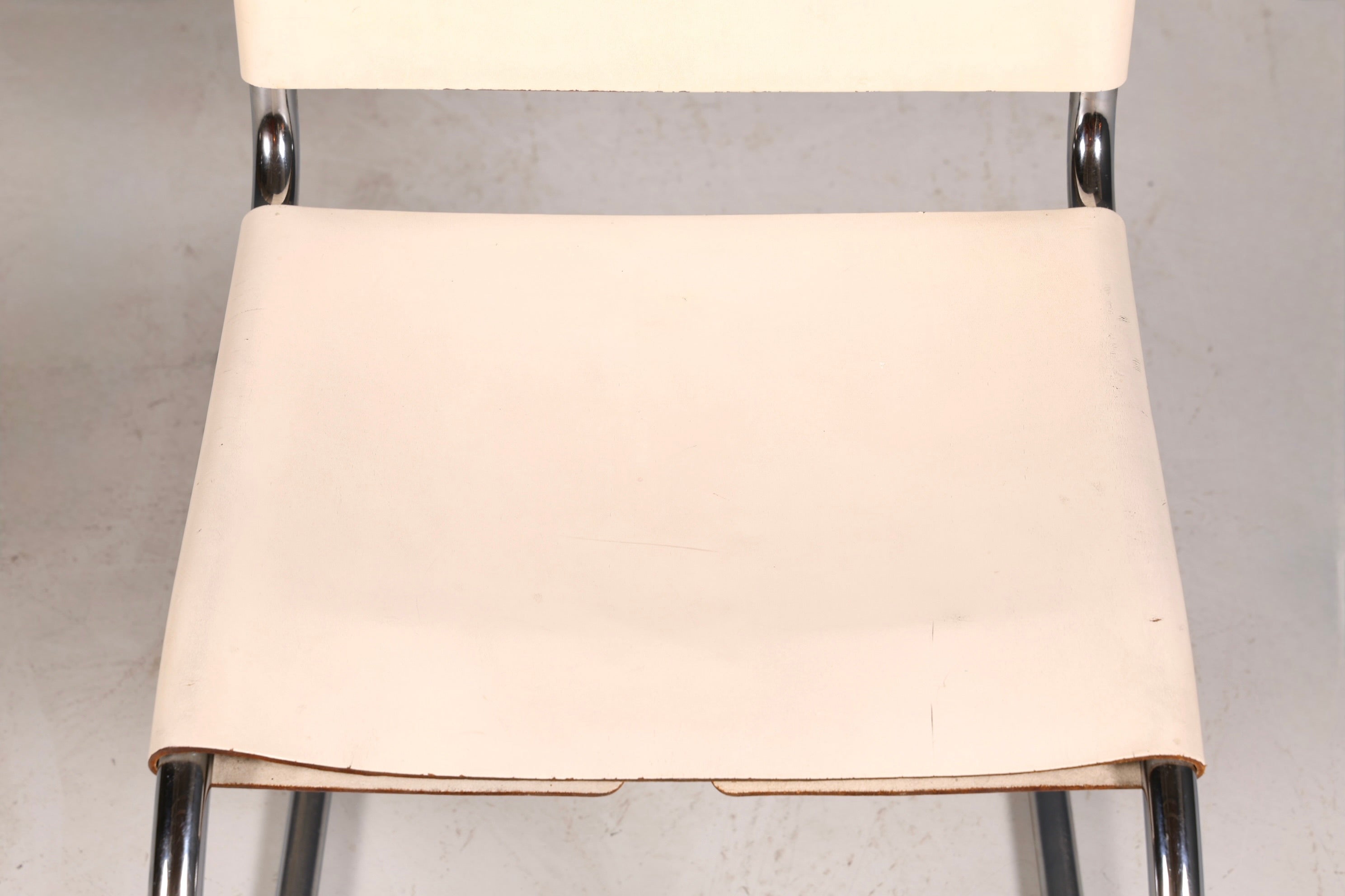 Edler Original Knoll International Freischwinger Stuhl MR Chair Mies van der Rohe Chrom Leder Weiß Bauhaus Designklassiker Sekretär Stuhl Esszimmer Stuhl 2 von 2