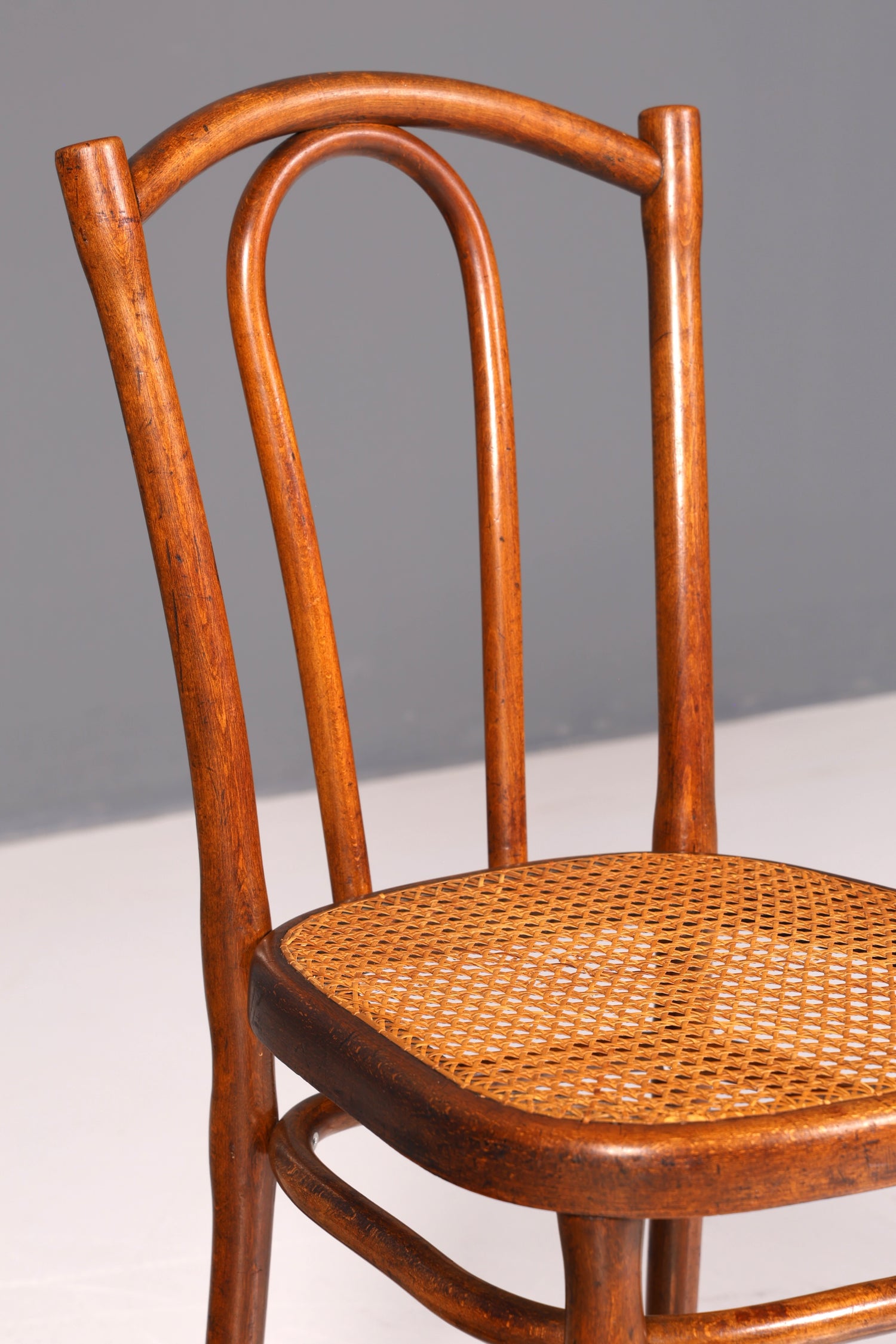 Edler Original Thonet Stuhl Wiener Geflecht Korbgeflecht Bugholz Kaffeehausstuhl Sekretär Stuhl Antik Vintage