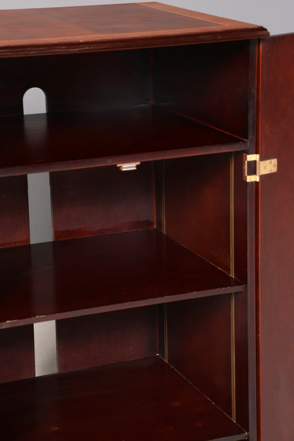 Edler Englischer HiFi-Schrank Sheldon Mahagoni Musikschrank Plattenschrank Phonoschrank 60s Vintage