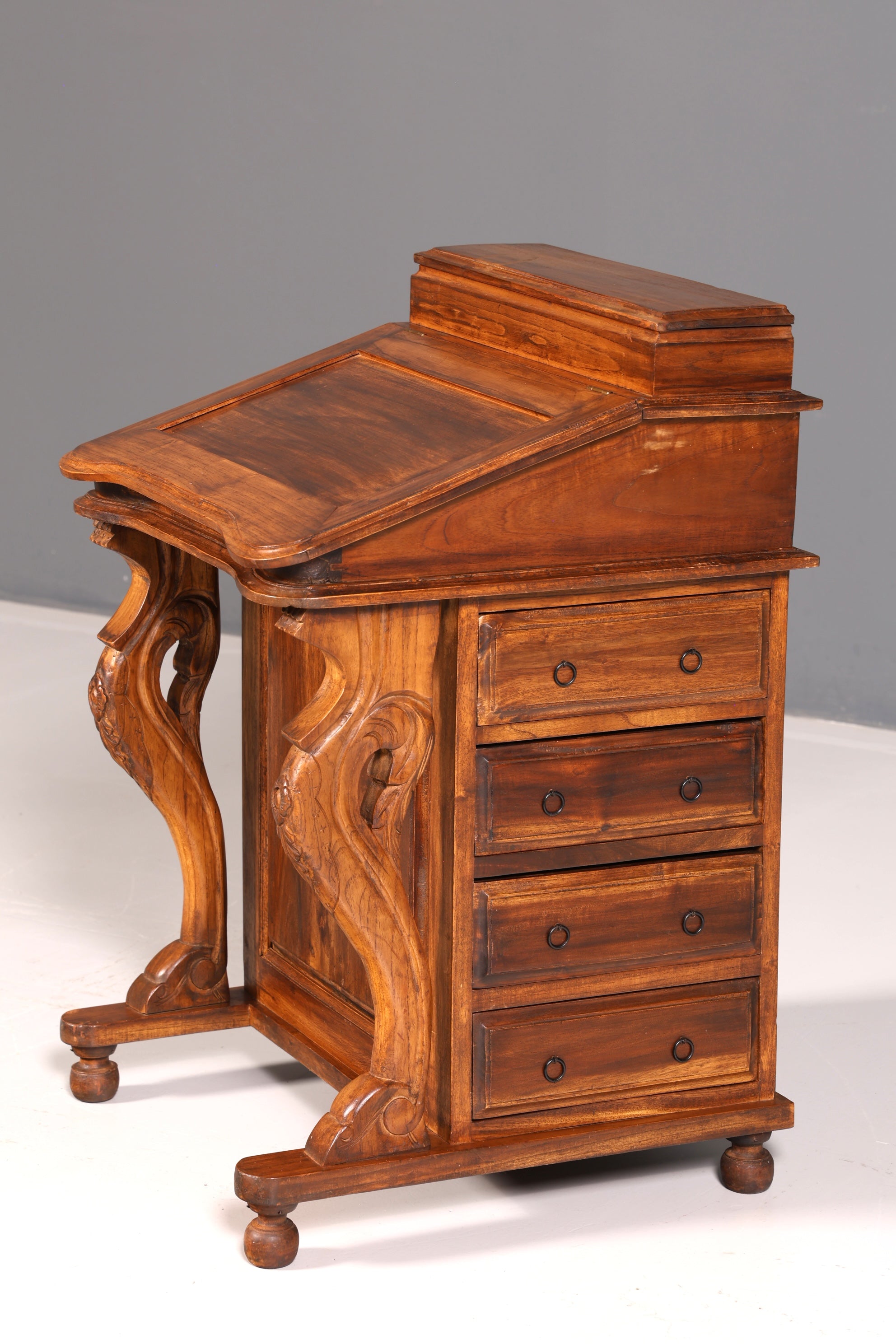 Prachtig Engels Davenport-bureau, secretaire en schrijfcommode in victoriaanse stijl, antiek en vintage