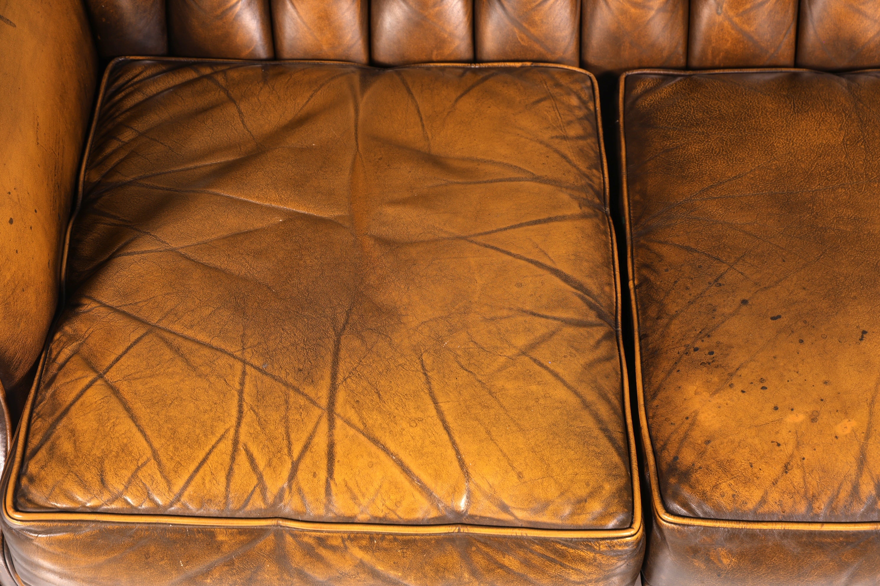 Stilvolles Original Chesterfield Sofa 3-Sitzer Couch England Polstersofa