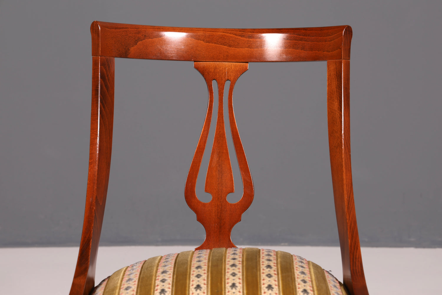 Wunderschöner Englischer Stuhl UK Küchenstuhl Antik Stil Sekretär Stuhl Polsterstuhl