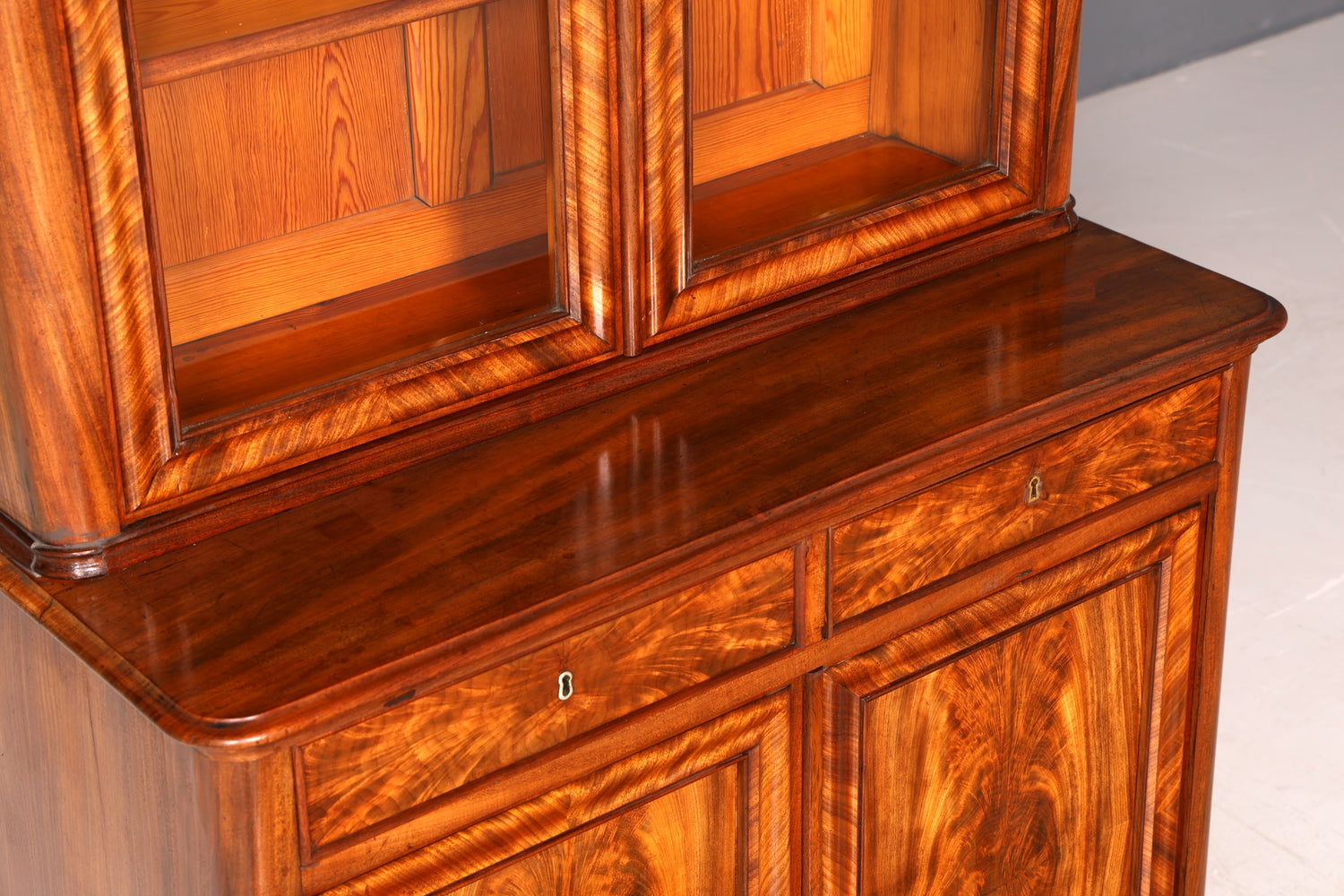 G405 Finish cm Traumhafte Louis Philippe Vitrine Antik Biedermeier Schrank echt Holz um 1880 (Kopie)