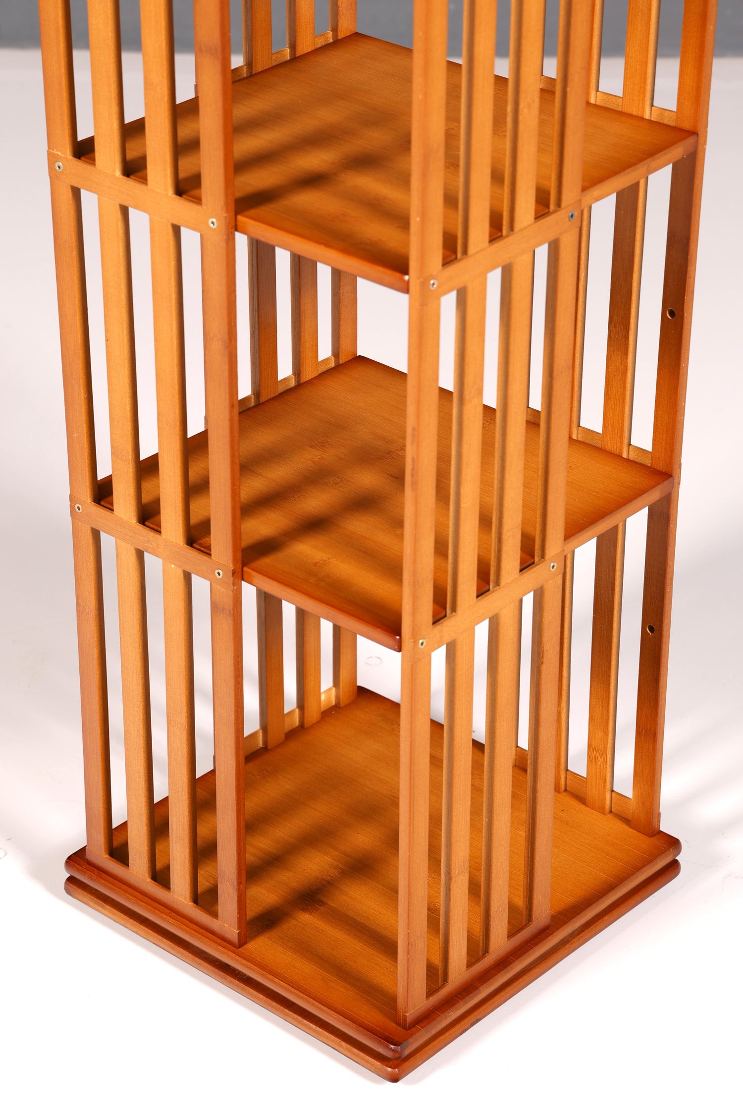 Traumhaftes Englisches drehbares Bücherregal UK Revolving Bookcase Regal