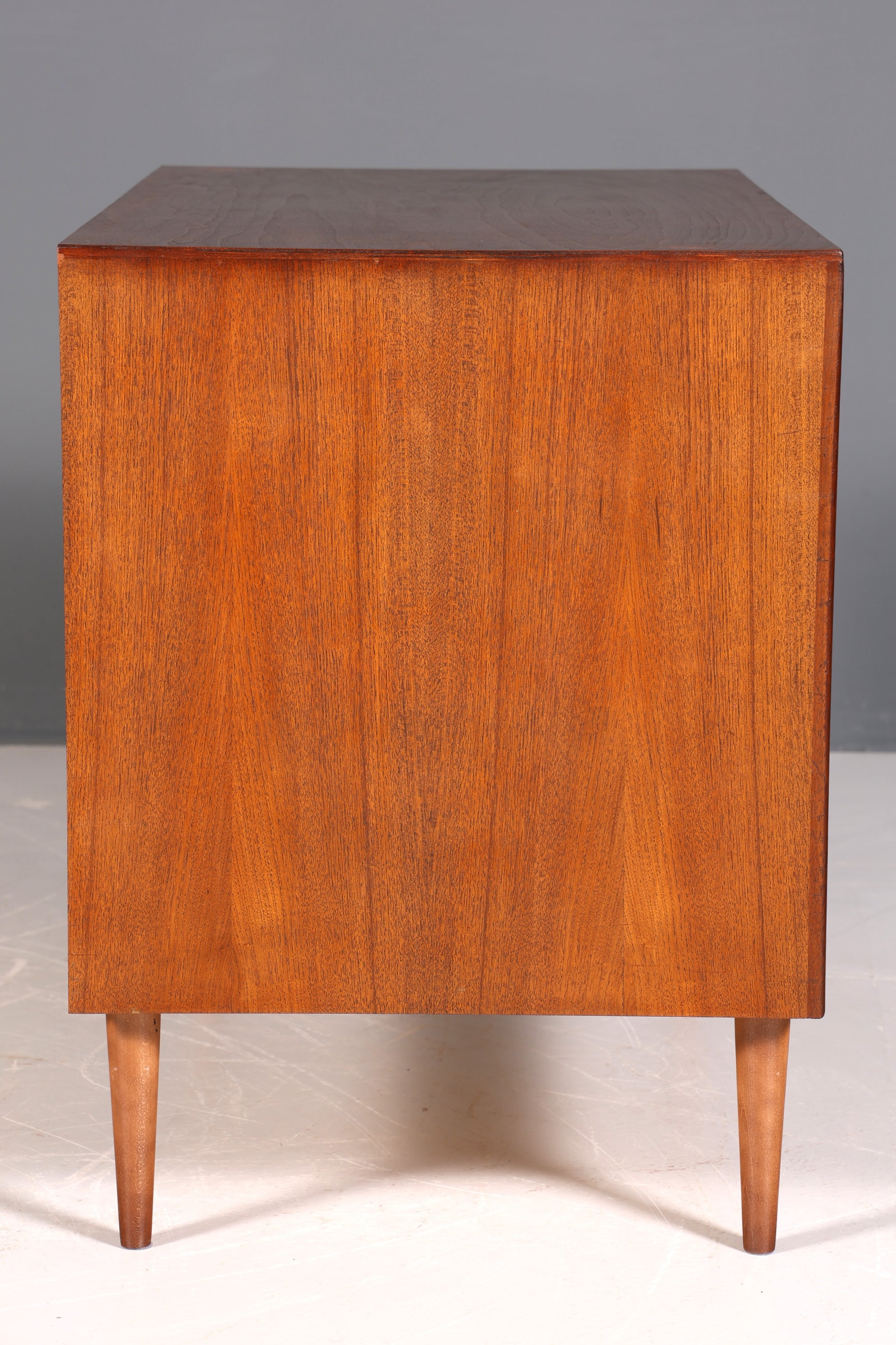 Wunderschöne Mid Century Kommode Vintage Schrank Retro Flur Kommode 60s Sideboard 2 von 2