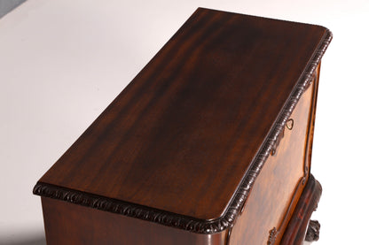 Prachtige Chippendale-kast in barokstijl, klapbare kast, commode, kist, antiek massief hout