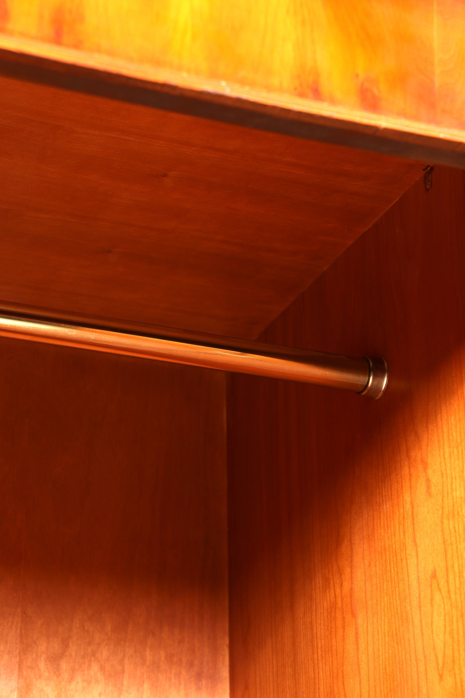 Wunderschöner Englischer Schrank Rosjohn Reproductions Kleiderschrank Englisch Antik Wäscheschrank 60s Dielenschrank