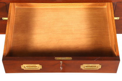 F945 Finish Edler Maritimer Schreibtisch Englischer Military Chest Bürotisch Office Table mit echt Lederauflage