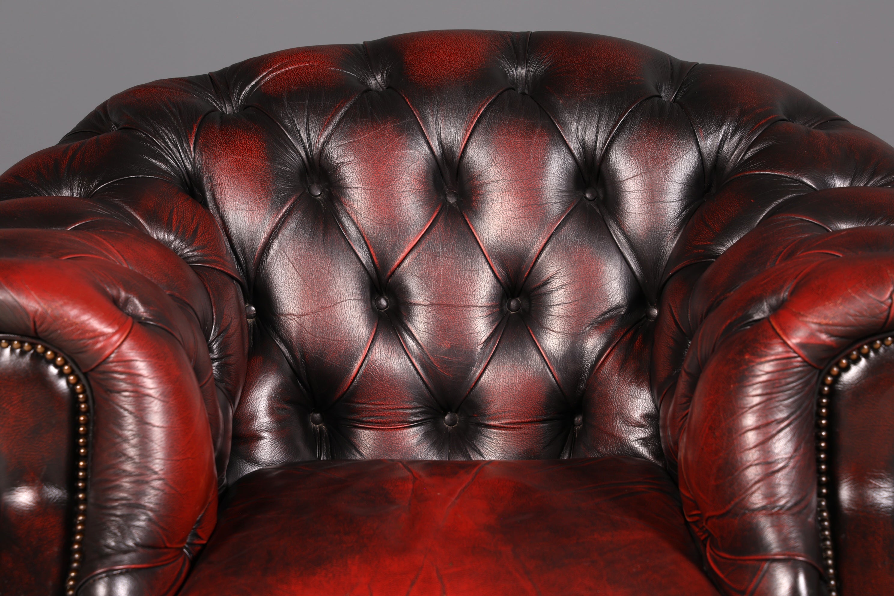G550 Finish cm Wunderschöner Original Chesterfield Centurion Sessel Englischer Armlehnsessel Englisch Herrensessel (Kopie)